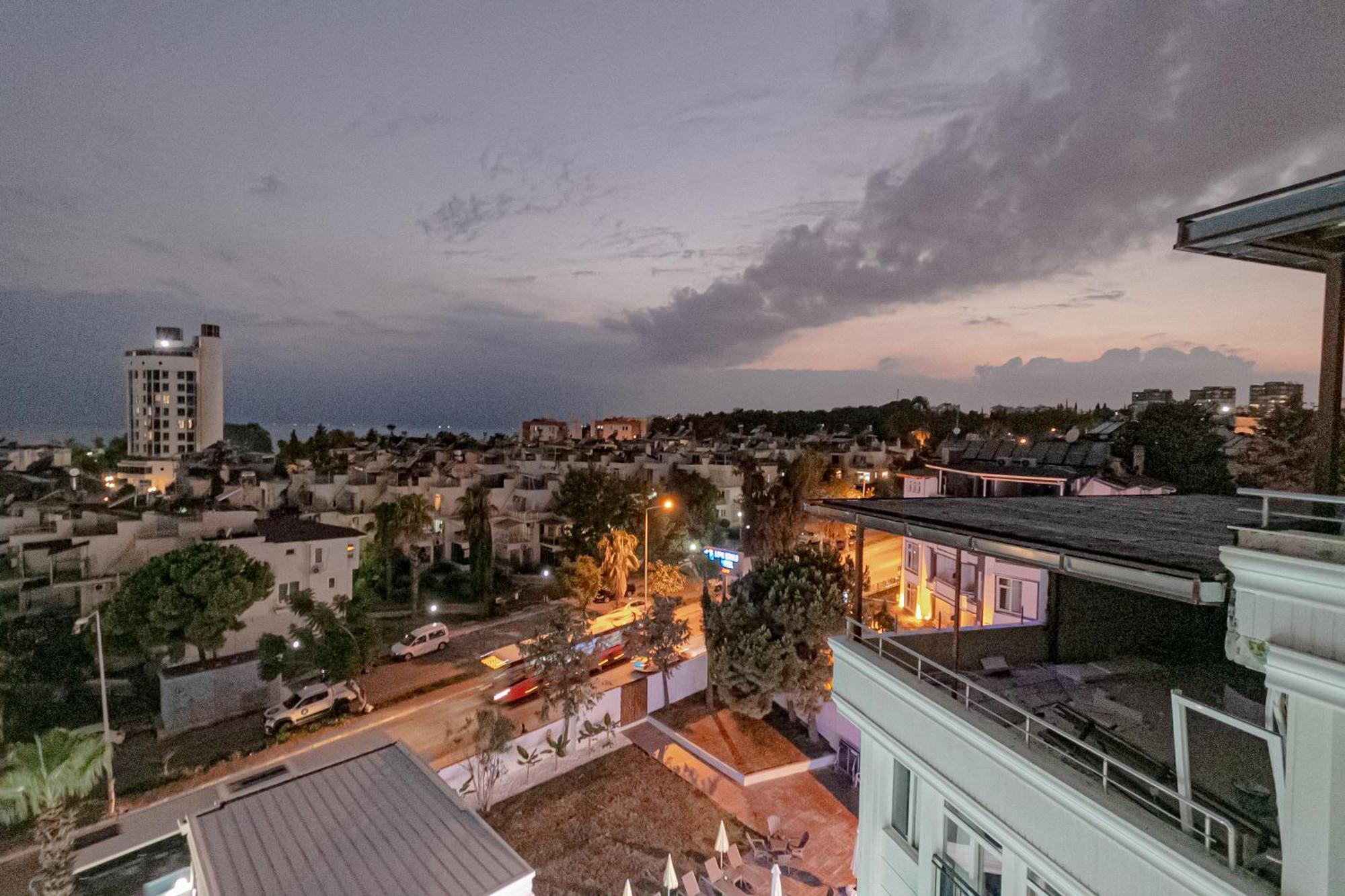 Lara World Hotel