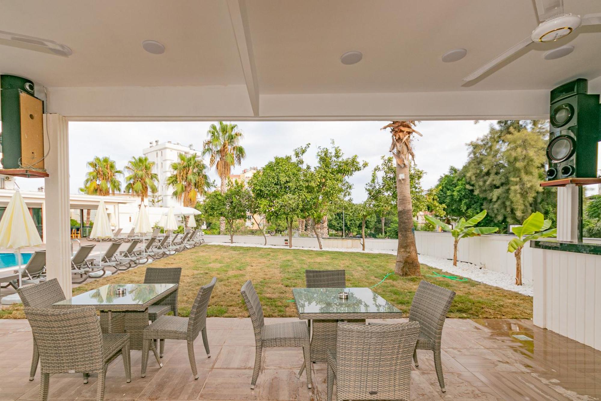 Lara World Hotel Antalya