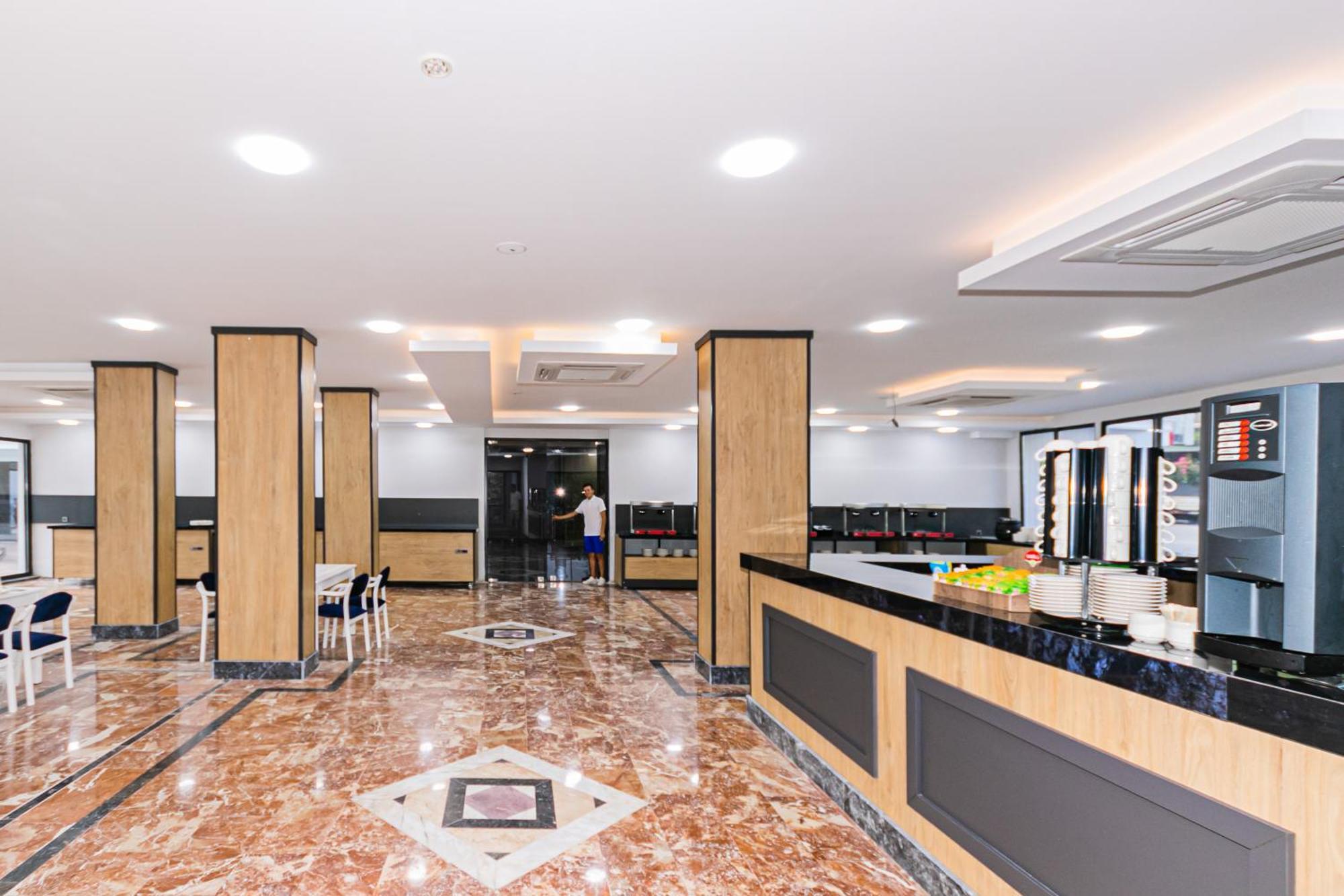Lara World Hotel