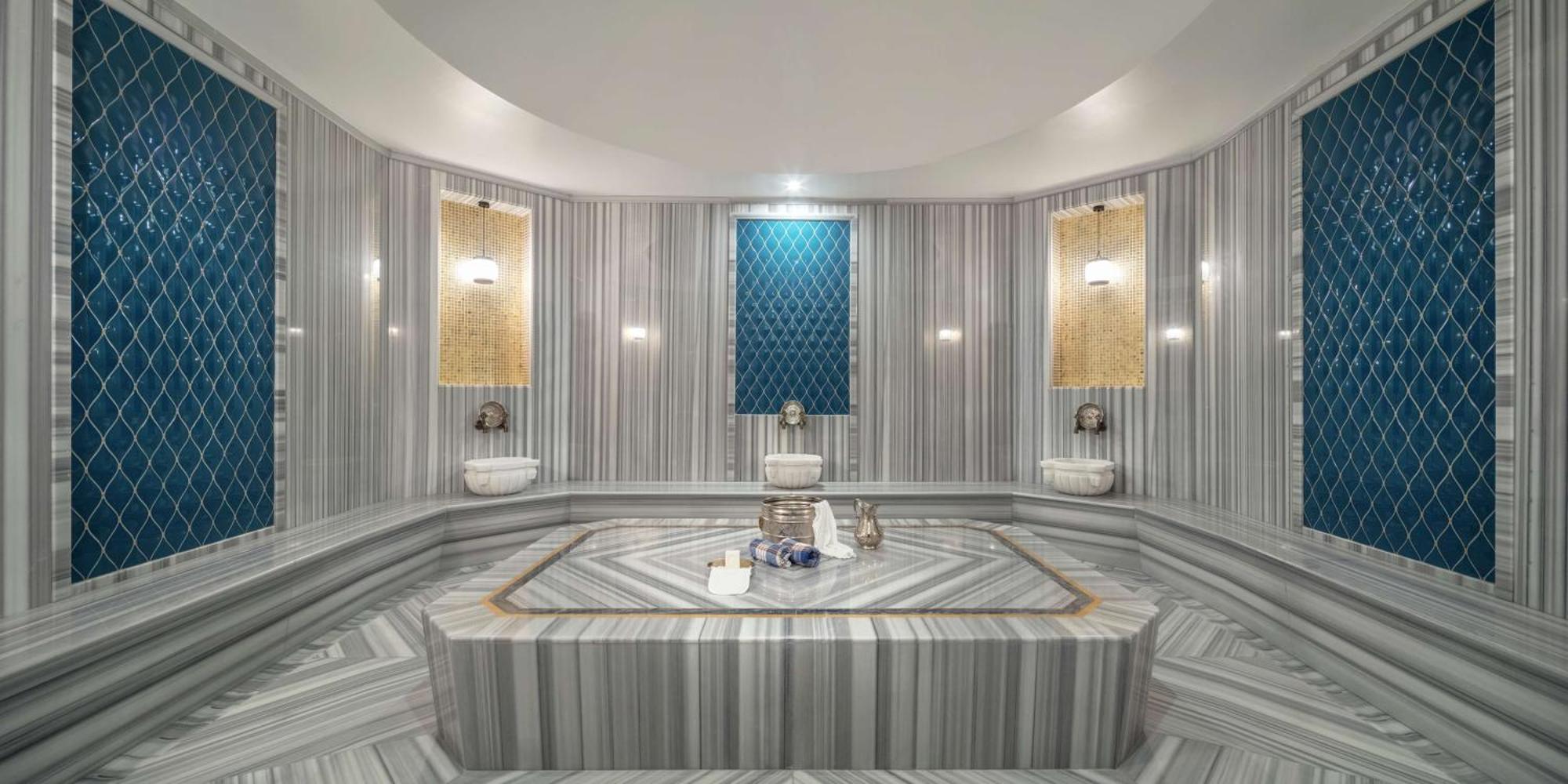 Doubletree By Hilton Centre Hotel 5*