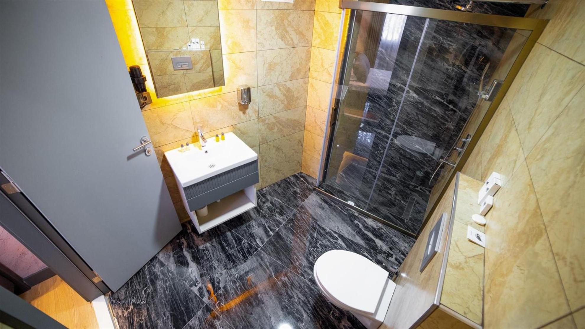 Otel Blue Marina 3*