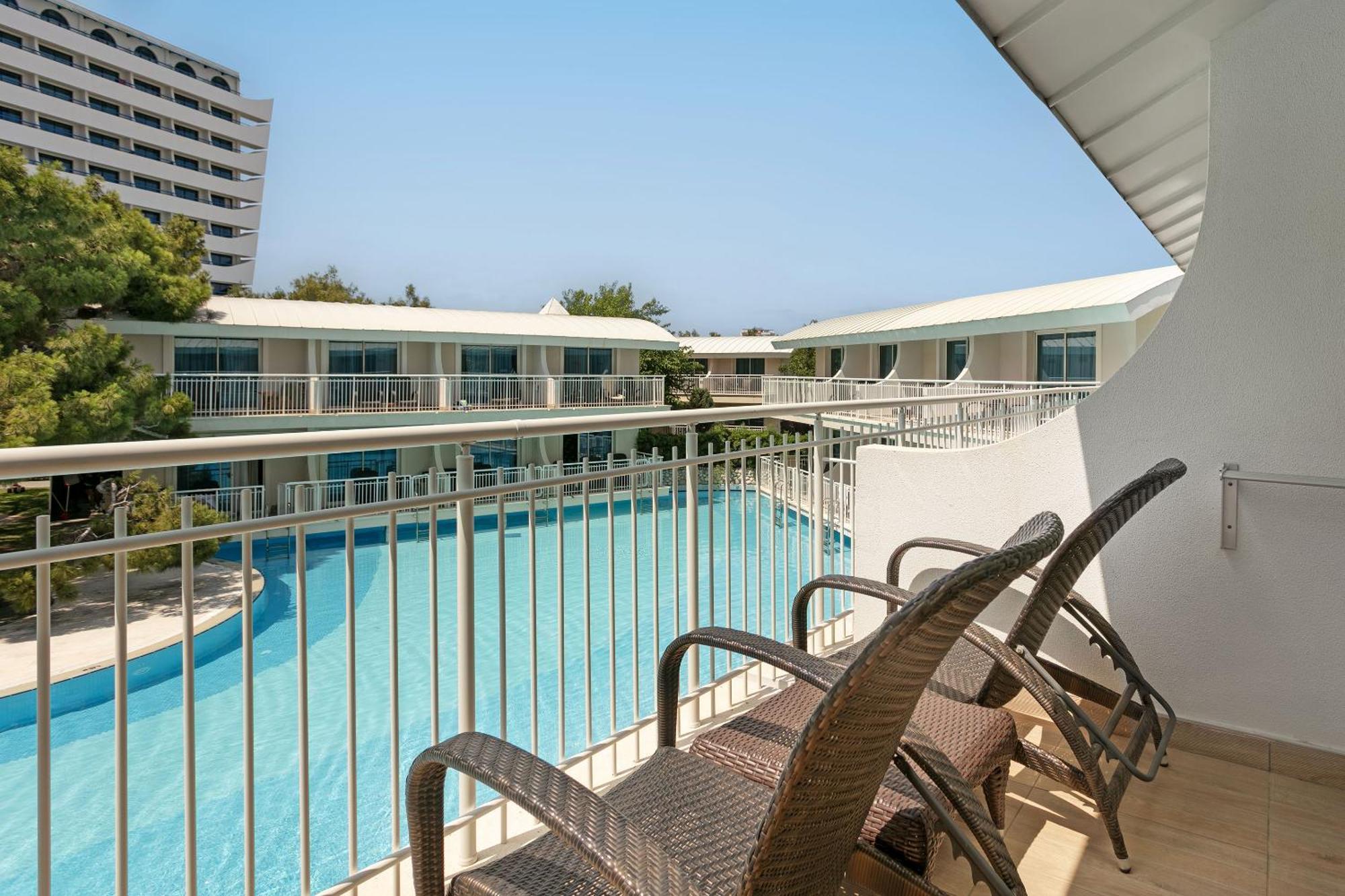 Titanic Lara Resort 5*