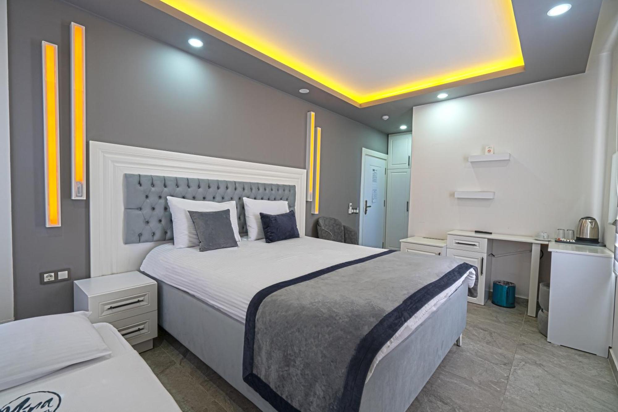 Hotel Mira Antalya