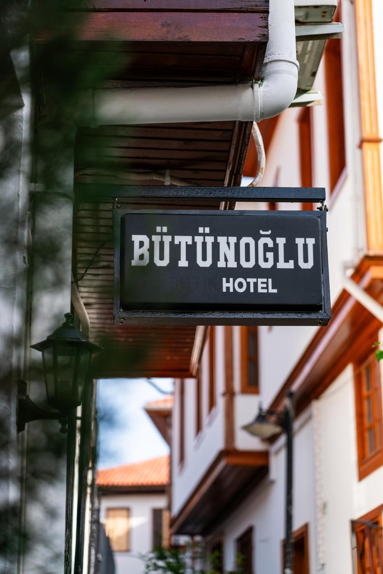 Buetuenoglu * Antalya
