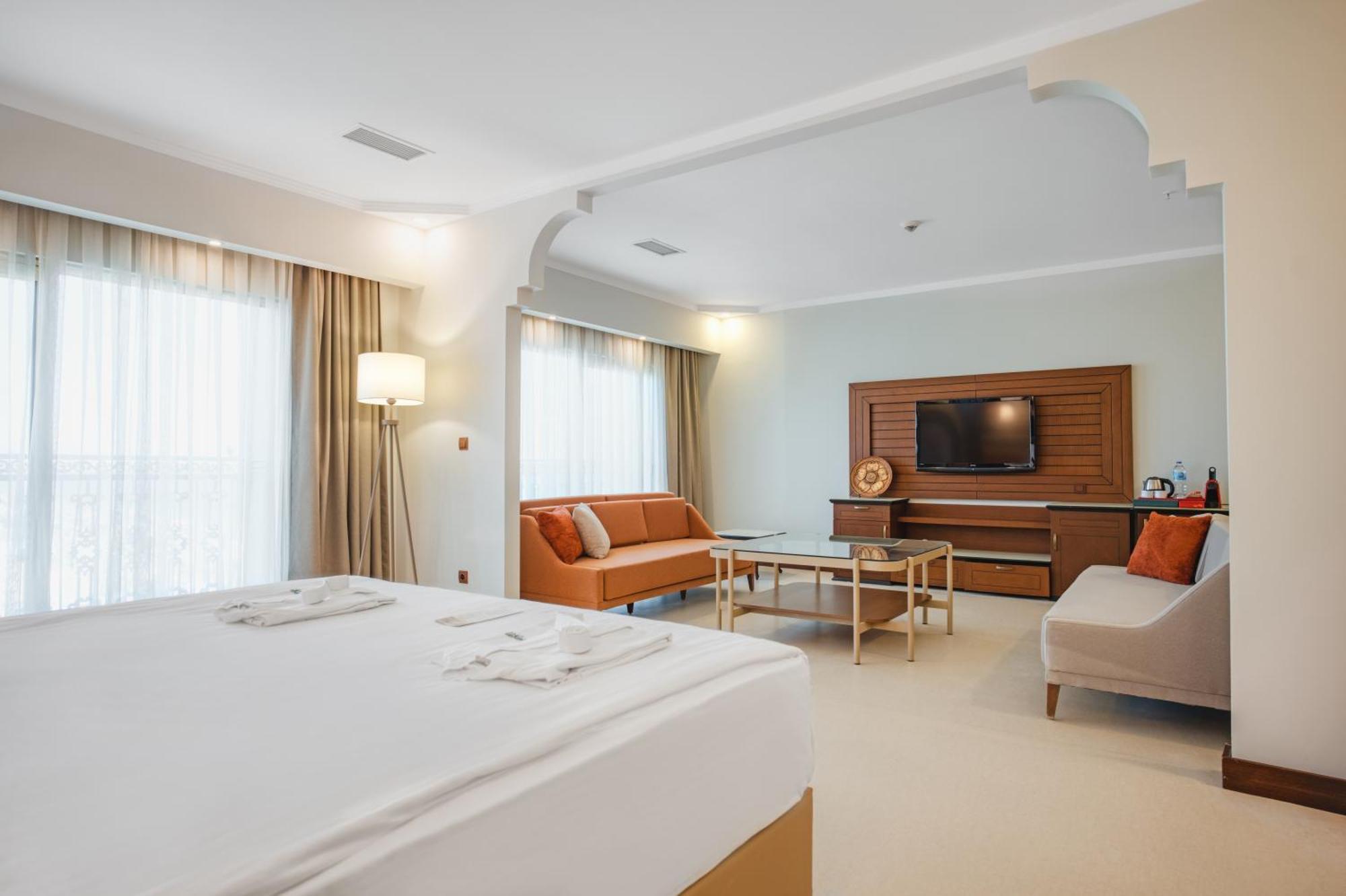 Hotel Megasaray Westbeach