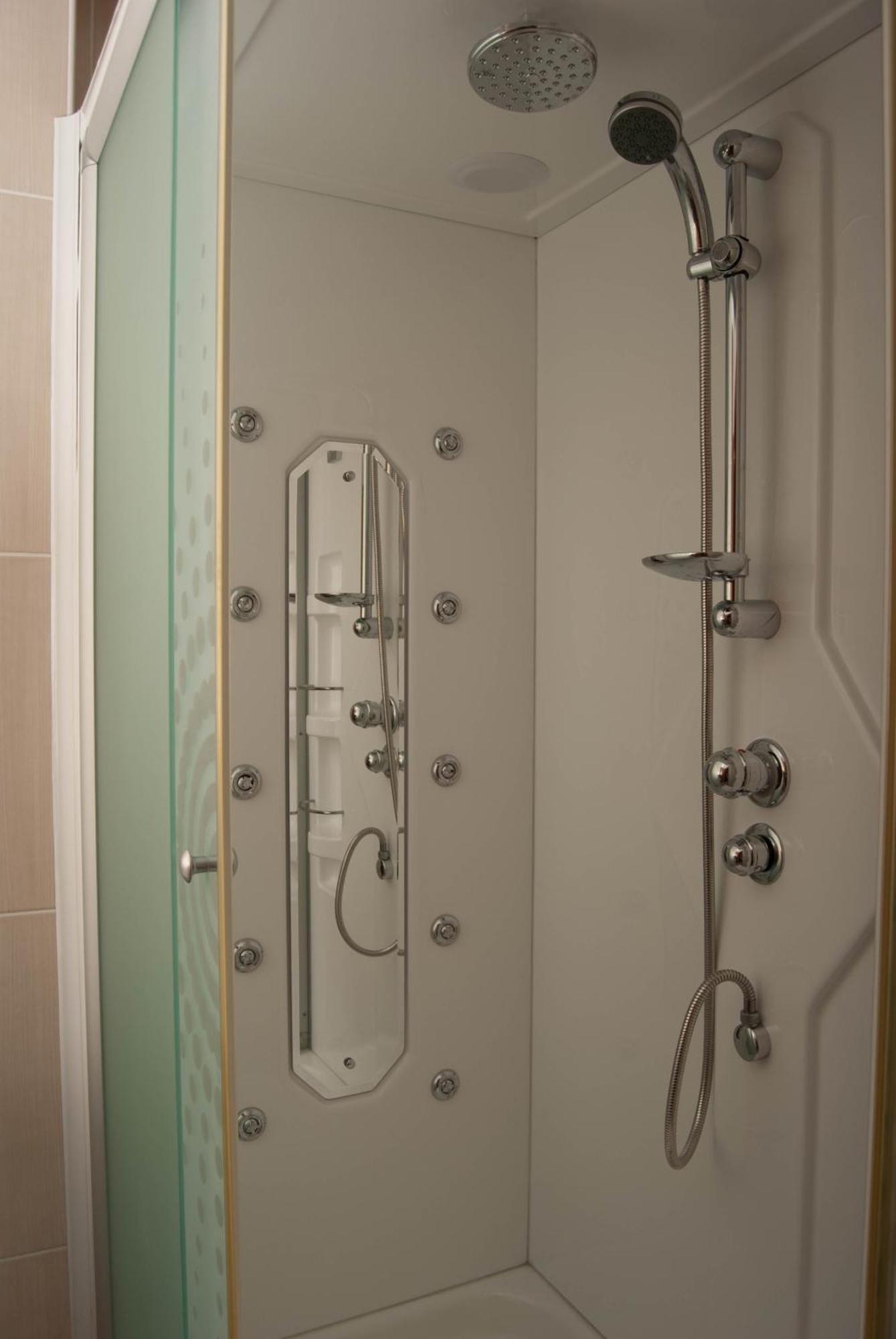Hotel Zel 3*