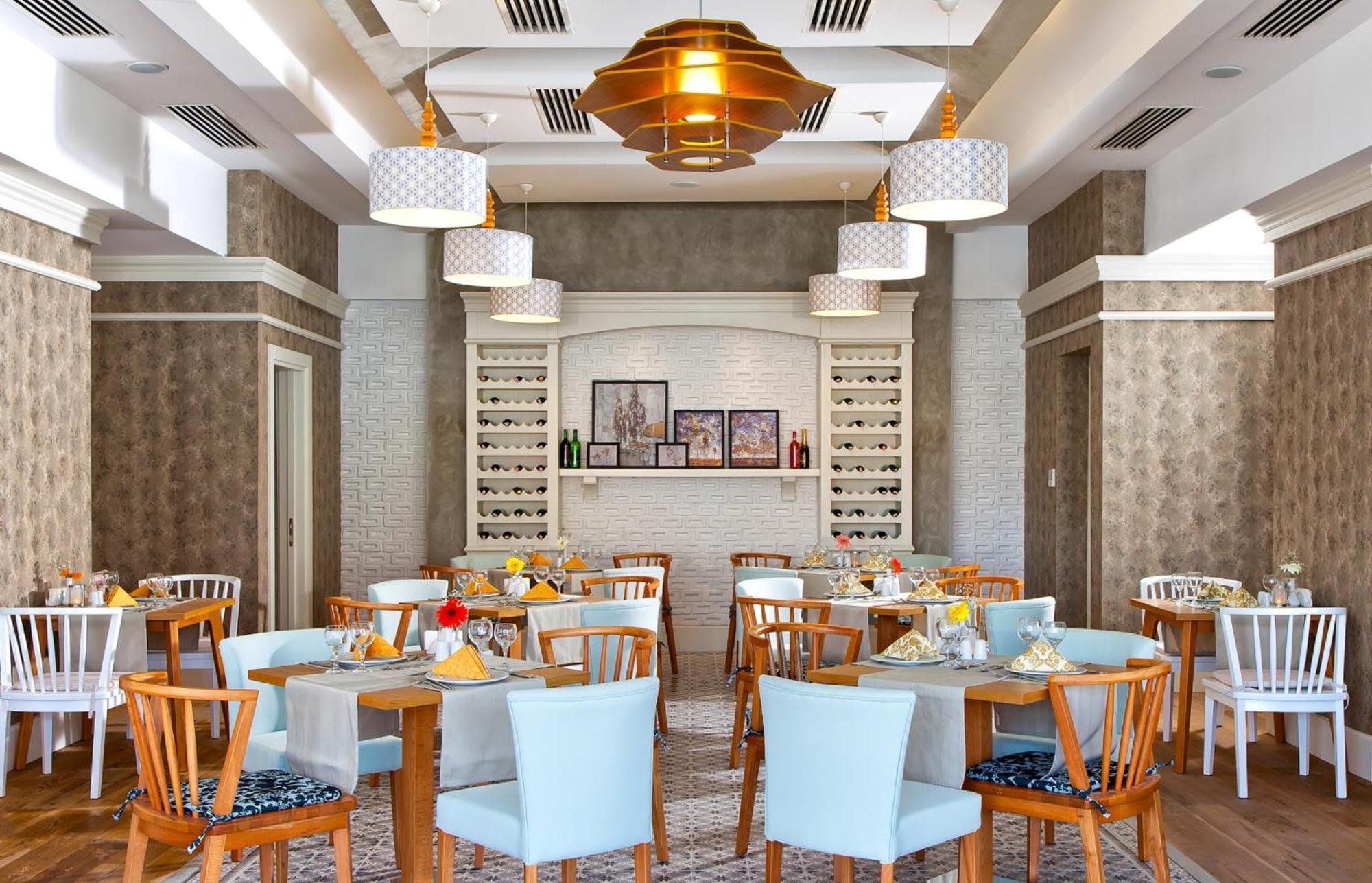 Hotel Grand Park Lara Antalya