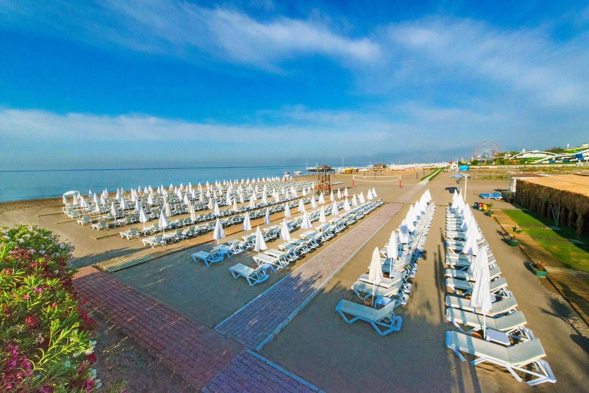 Grand Park Lara Antalya