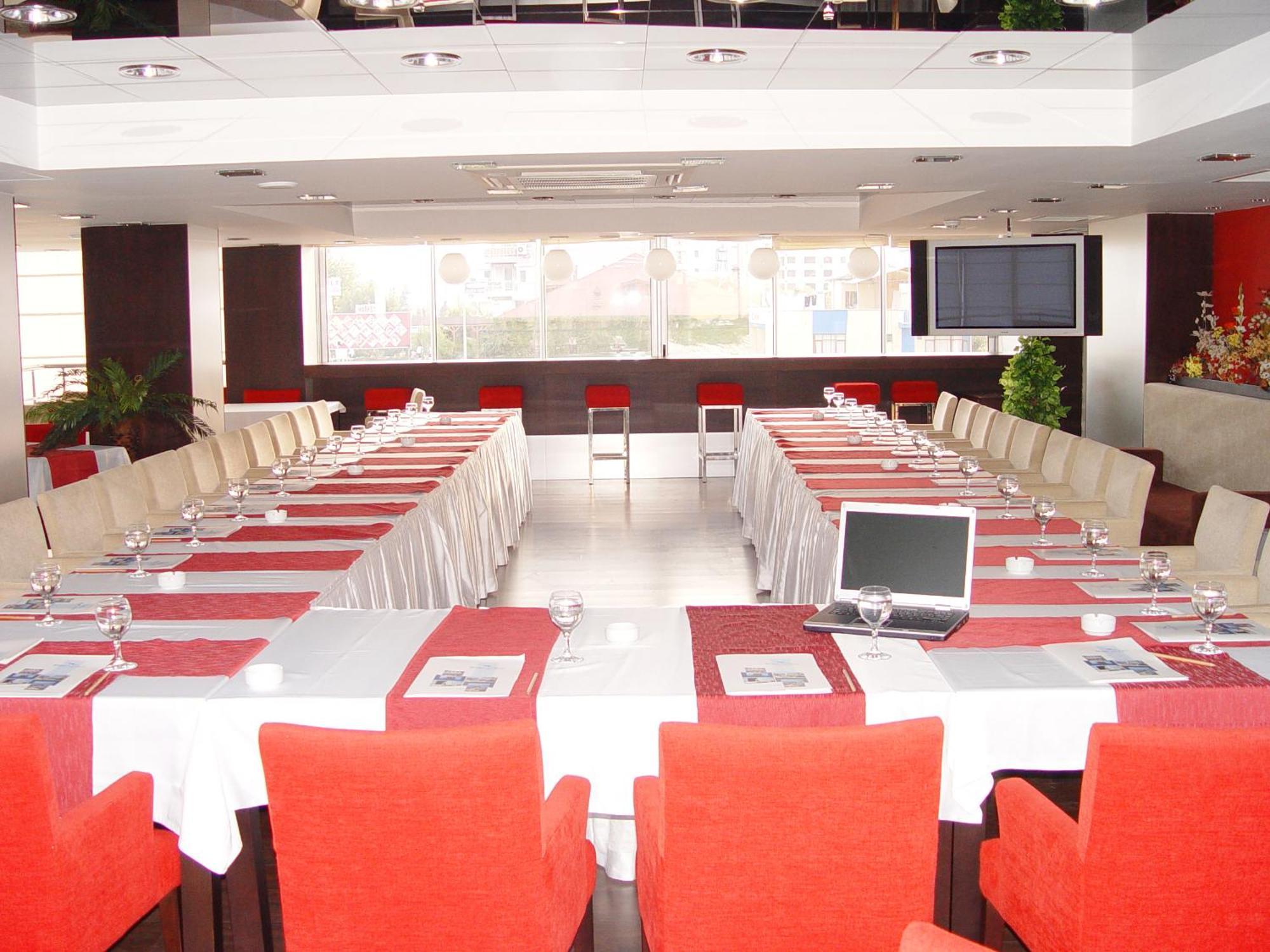 Otel Blue Garden 4*