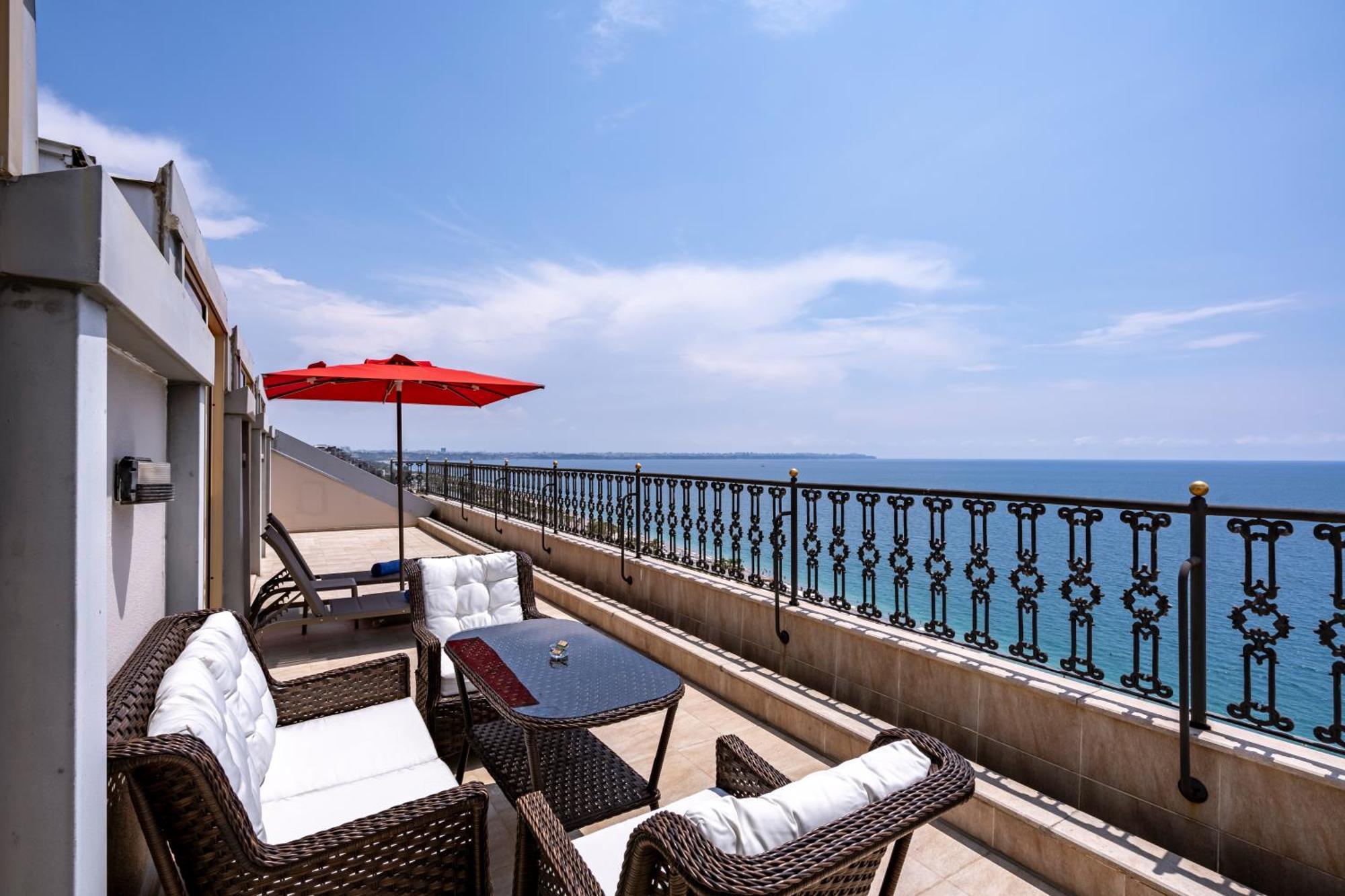 Megasaray Westbeach Antalya