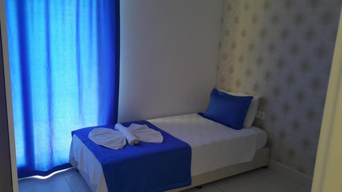 Aqua Apartment *