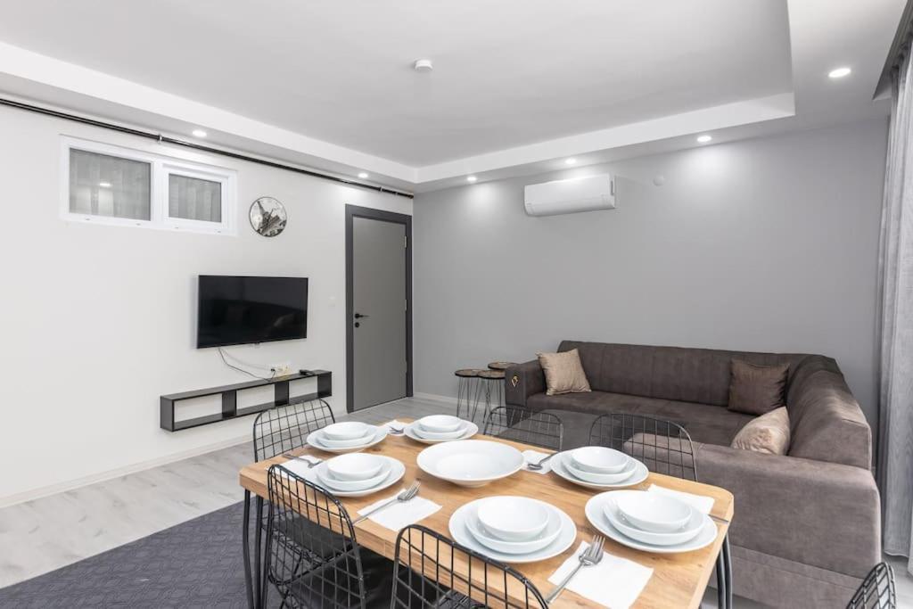 Apartment 4-3 Yatak Odali Bueyuek Kaleici Yakini *