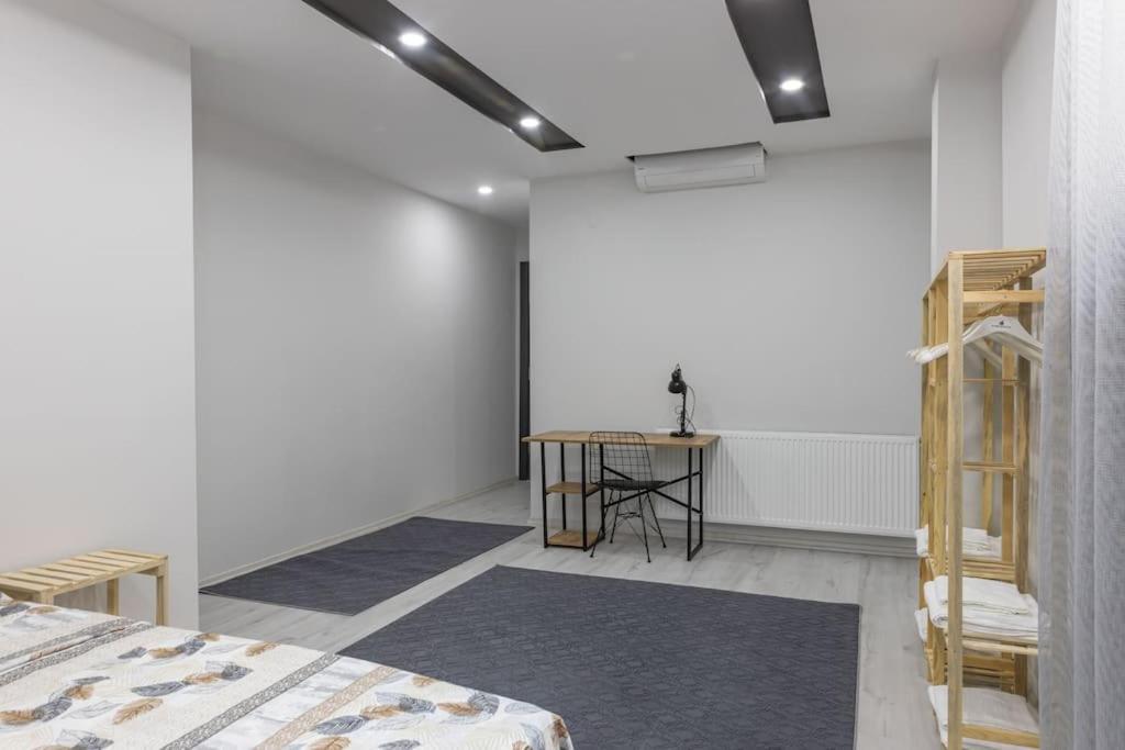Apartment 1-kaleici Ve Markantalya'ya Yakin Bueyuek Ev