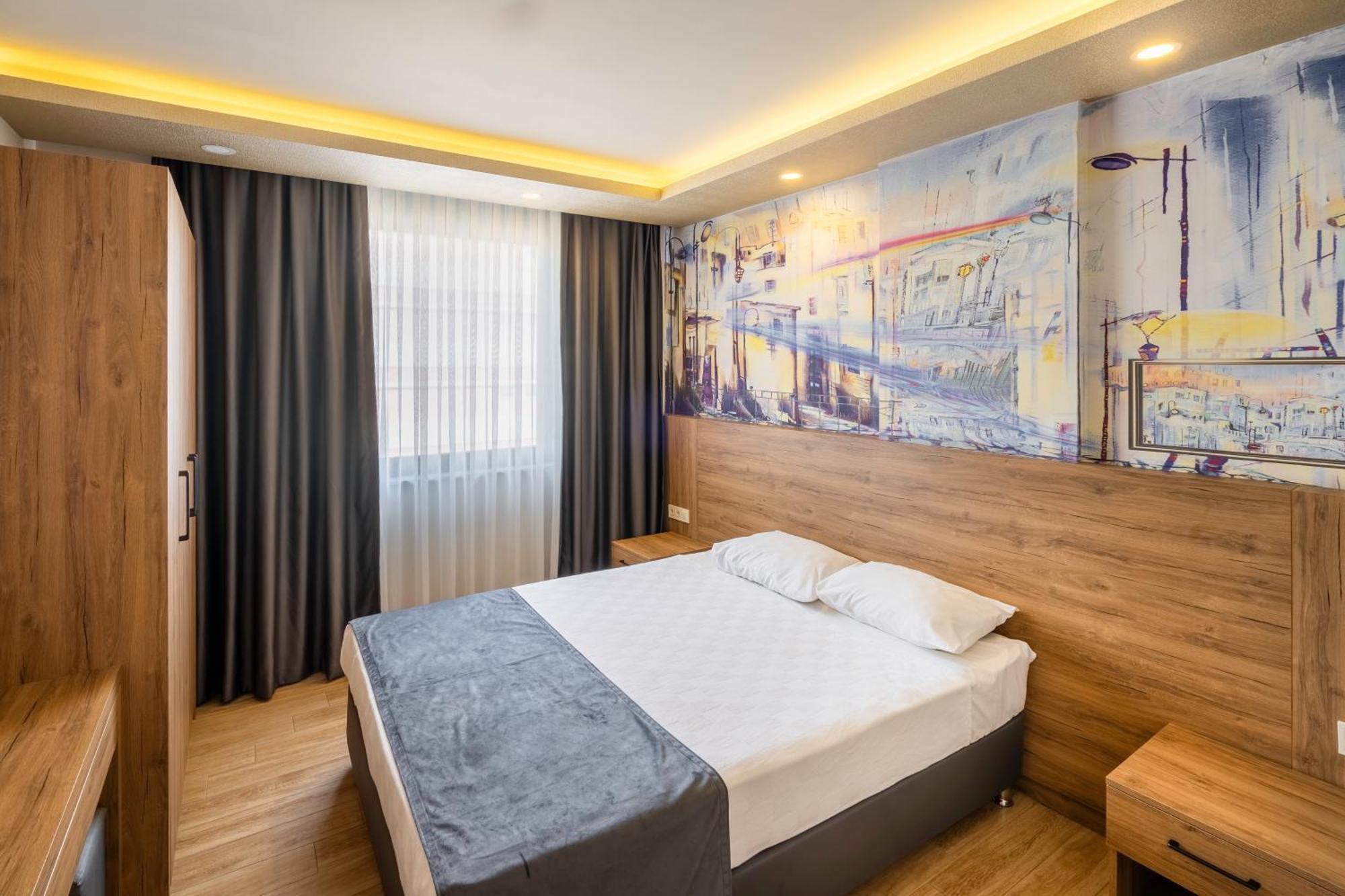 Aparthotel Golden World