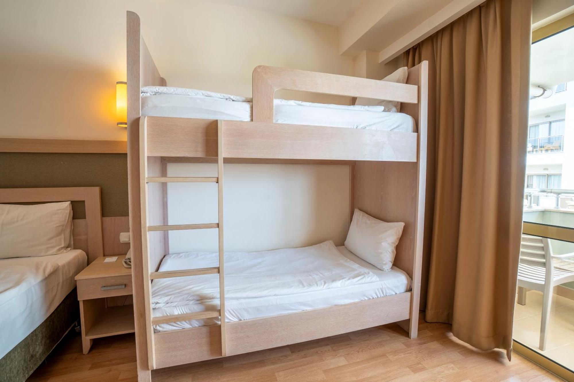 Otel Side Breeze 5*
