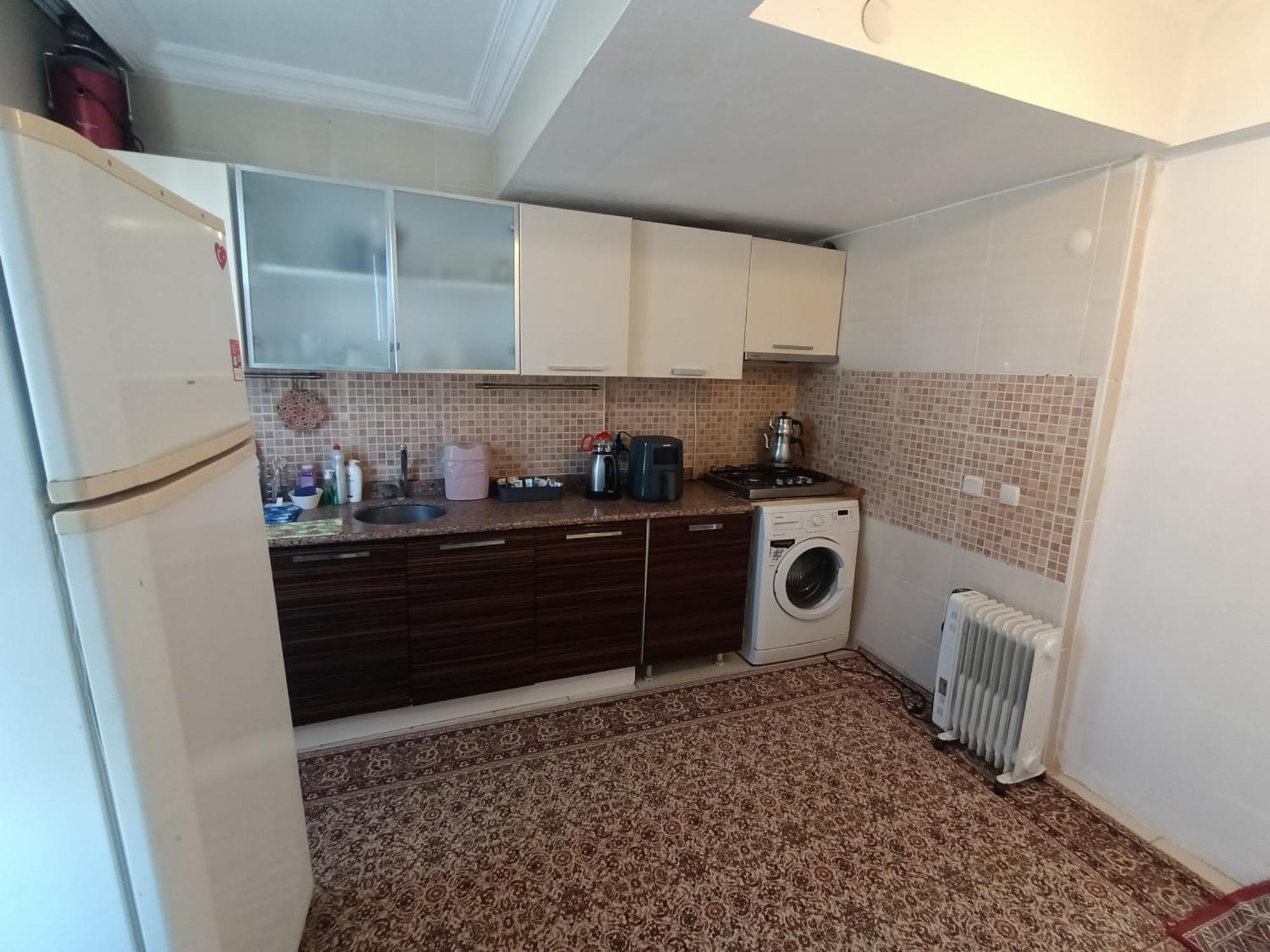 Havalimani Ve Lara Plaj Yakin. 1+1 Daire Apartment