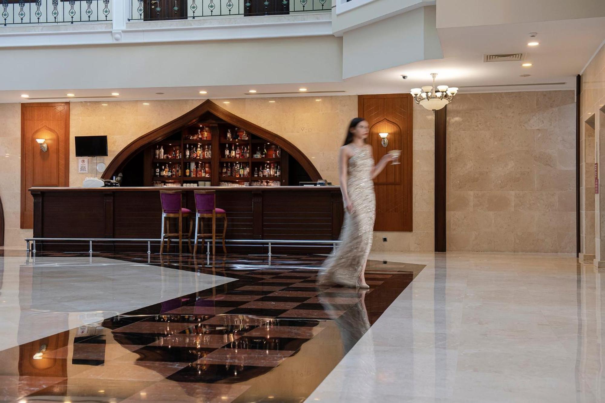 Hotel Crowne Plaza By Ihg Antalya