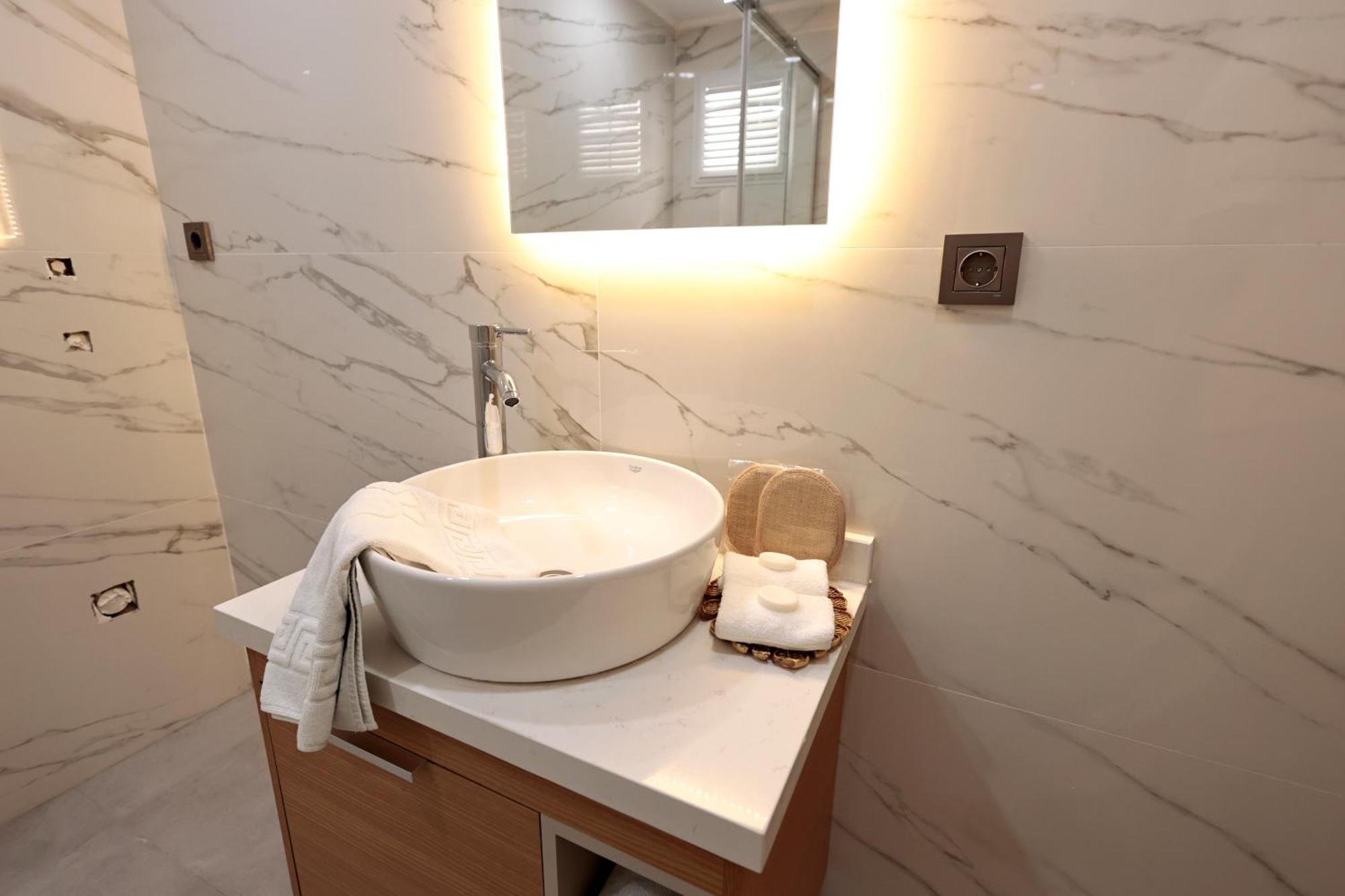 Apart Otel Livia