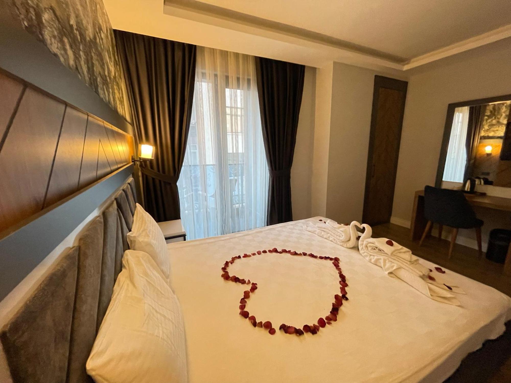 Grand Nergiz Otel 3*