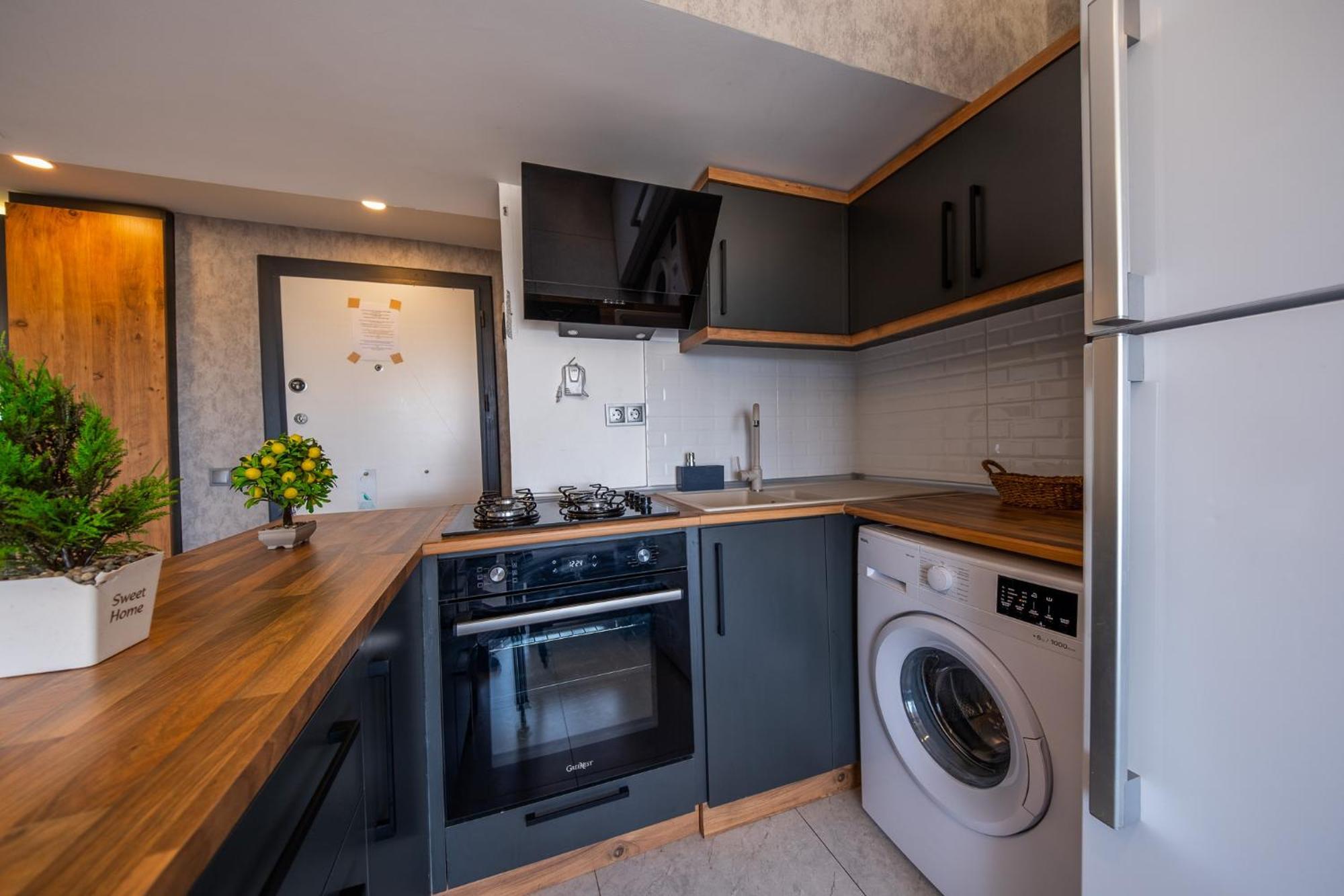 Mrt Suites Lara Aparthotel Antalya