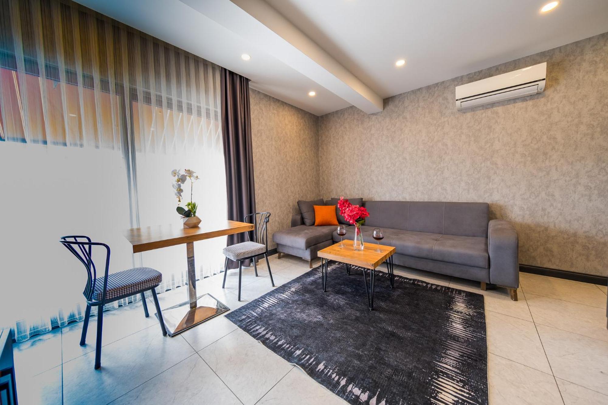Mrt Suites Lara * Antalya