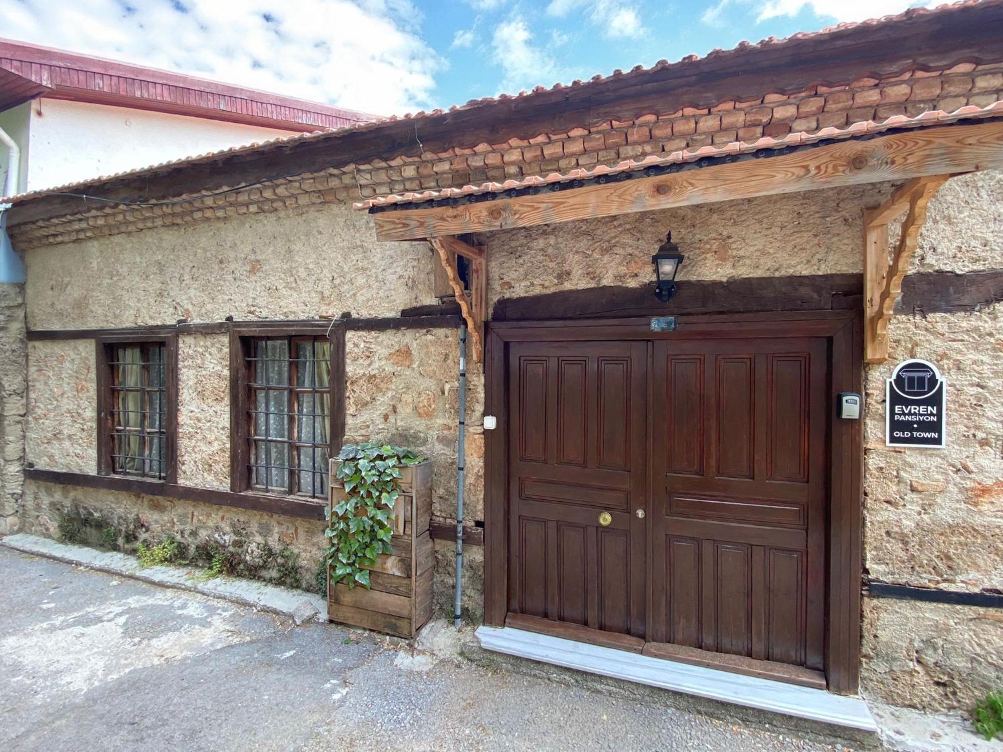 Old Town Cozy In The Heart Of Holiday home