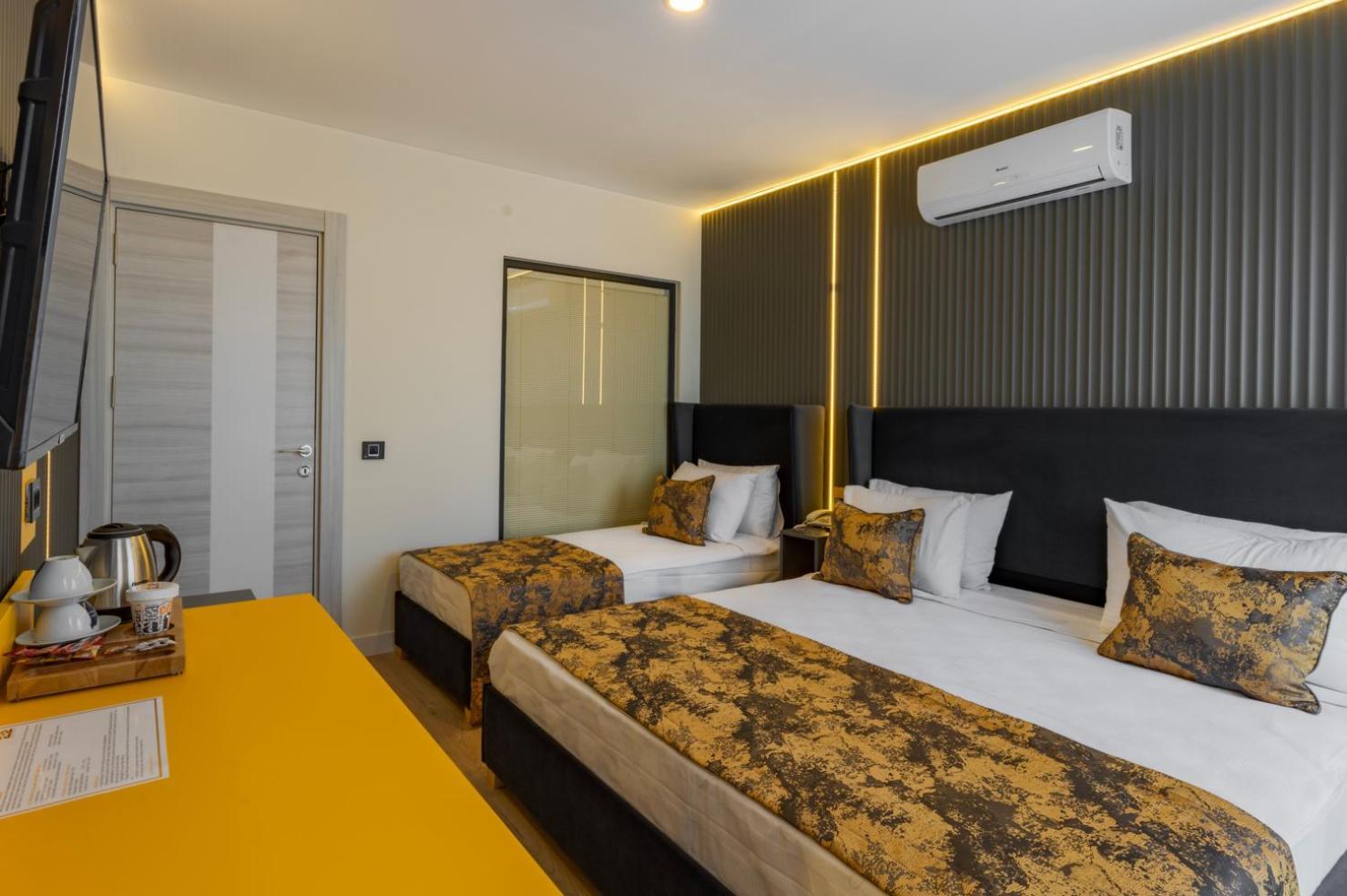 Tema 242 Hotel 2*