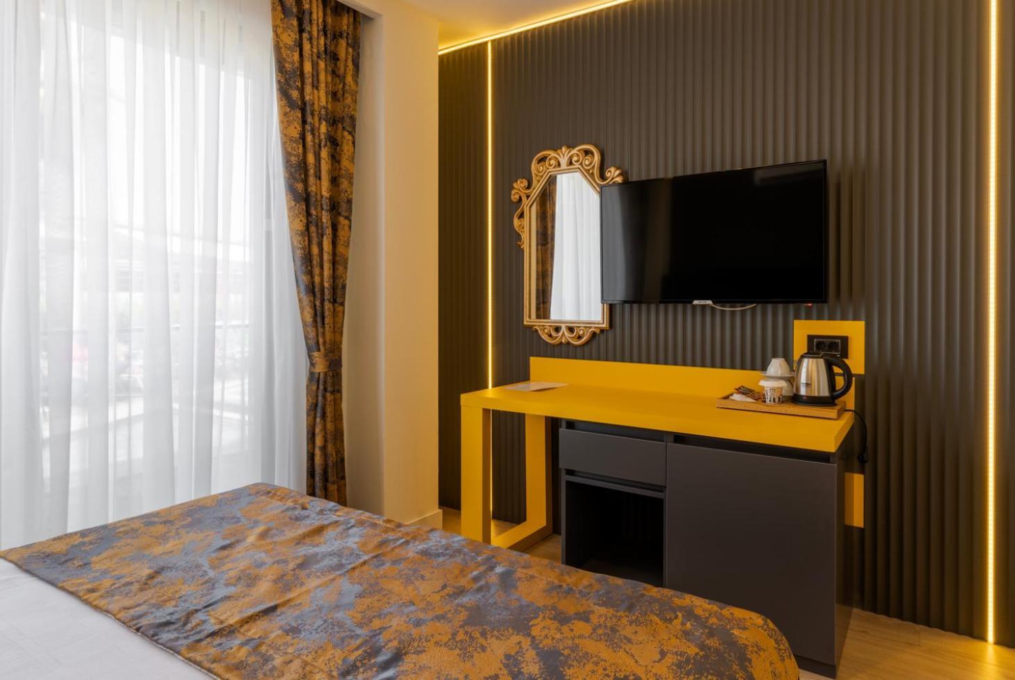 Hotel Tema 242