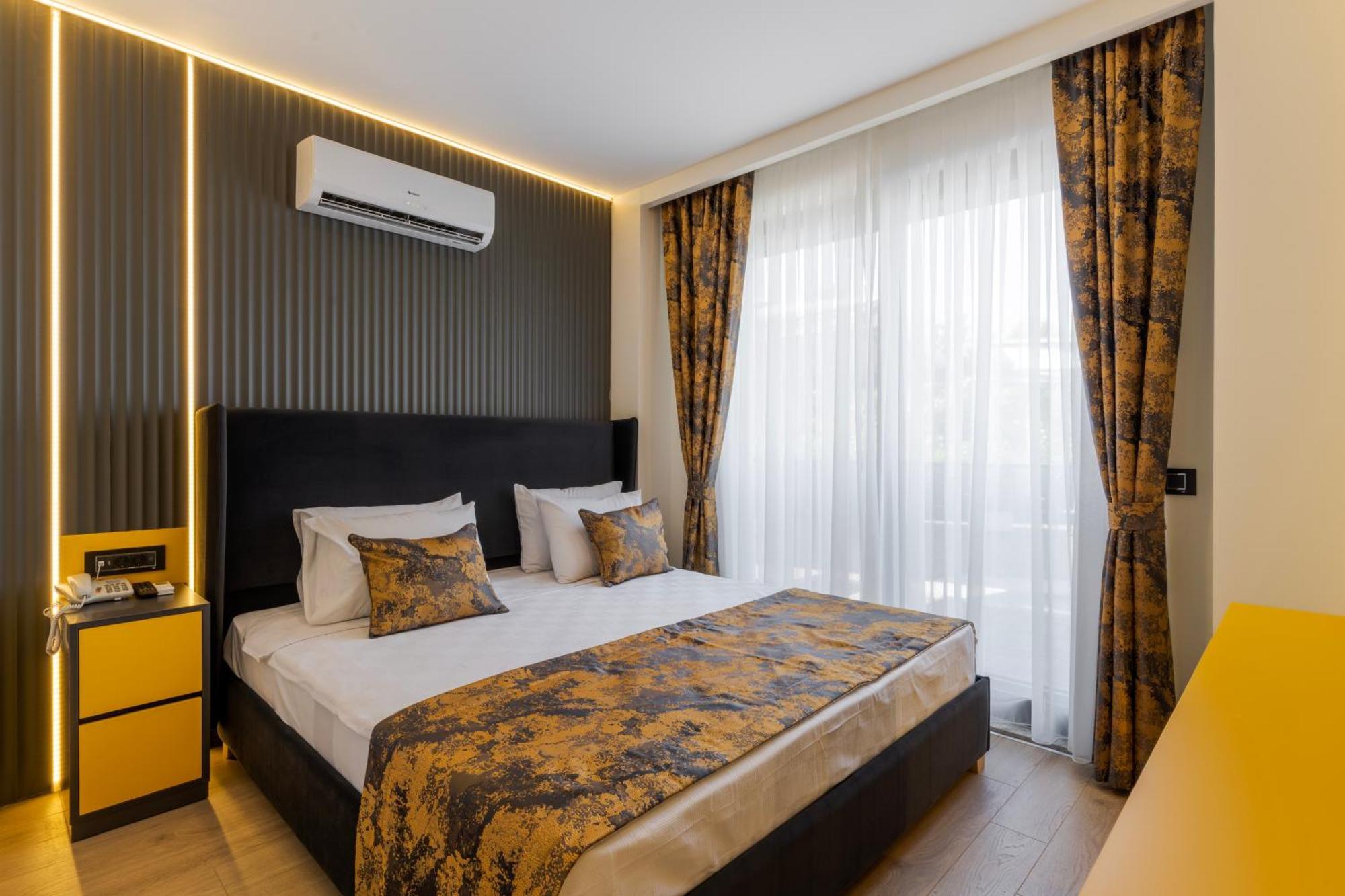 Tema 242 Hotel
