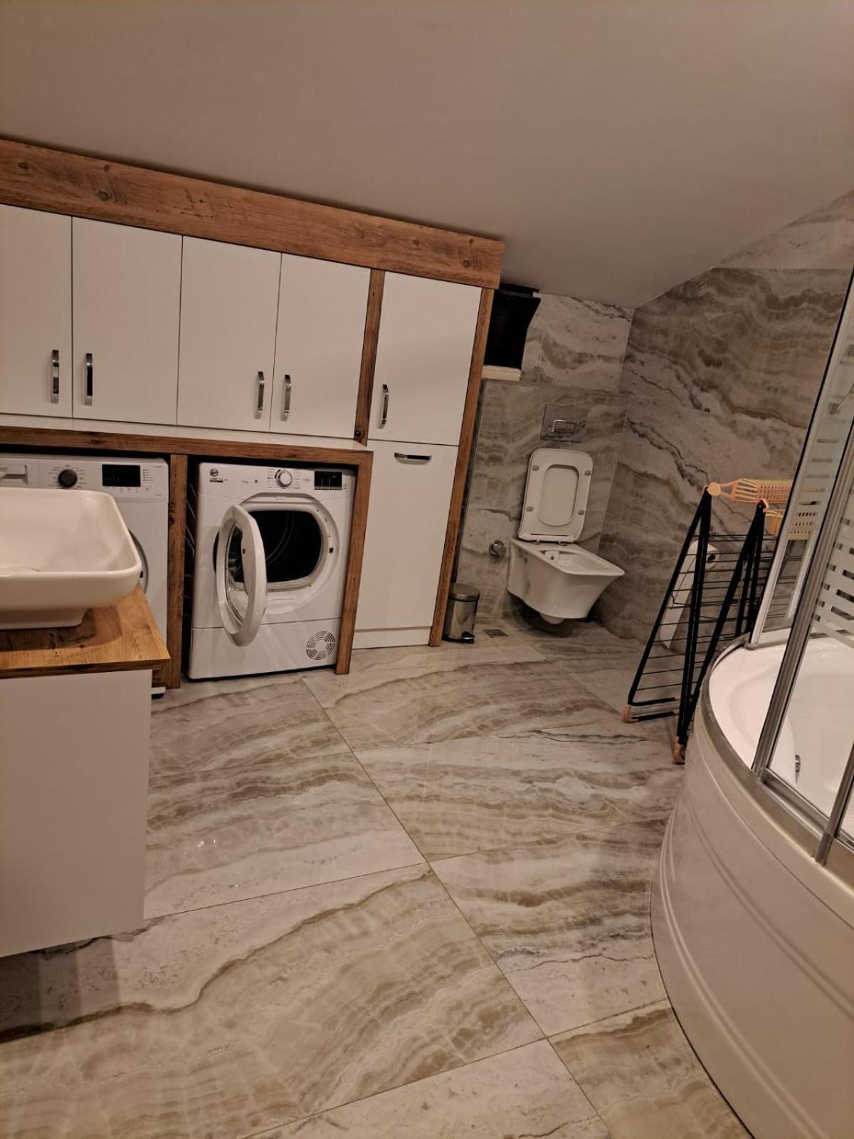 Nimo 5 1 For Rent With Private Pool *