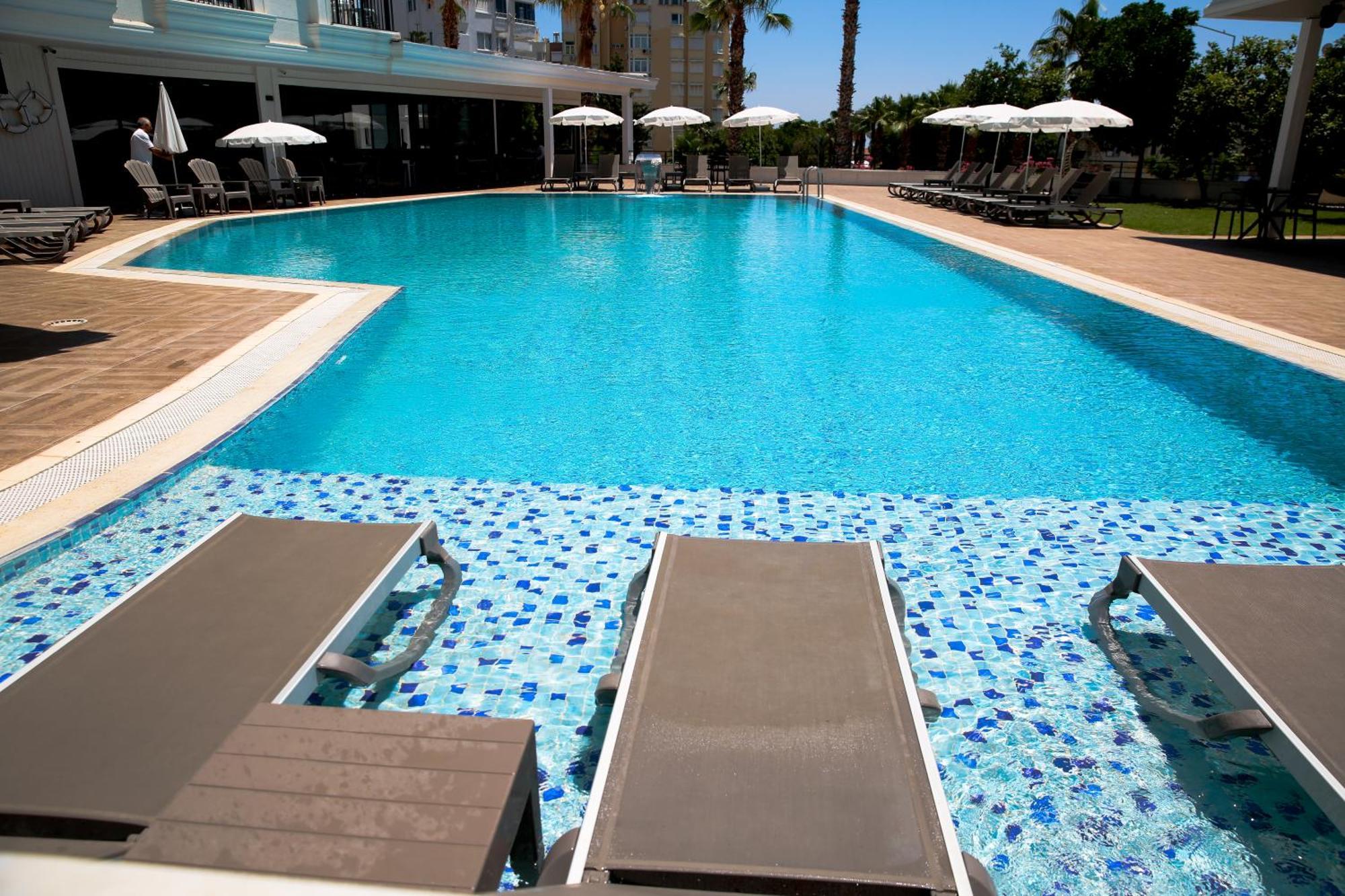 Hotel Lara World Antalya