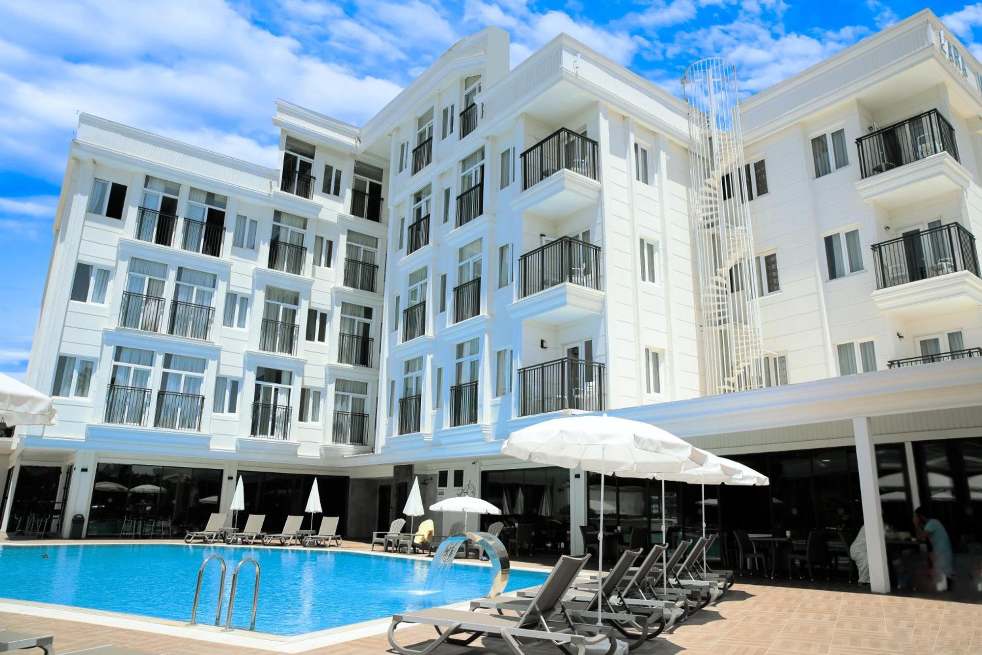Hotel Lara World 3*