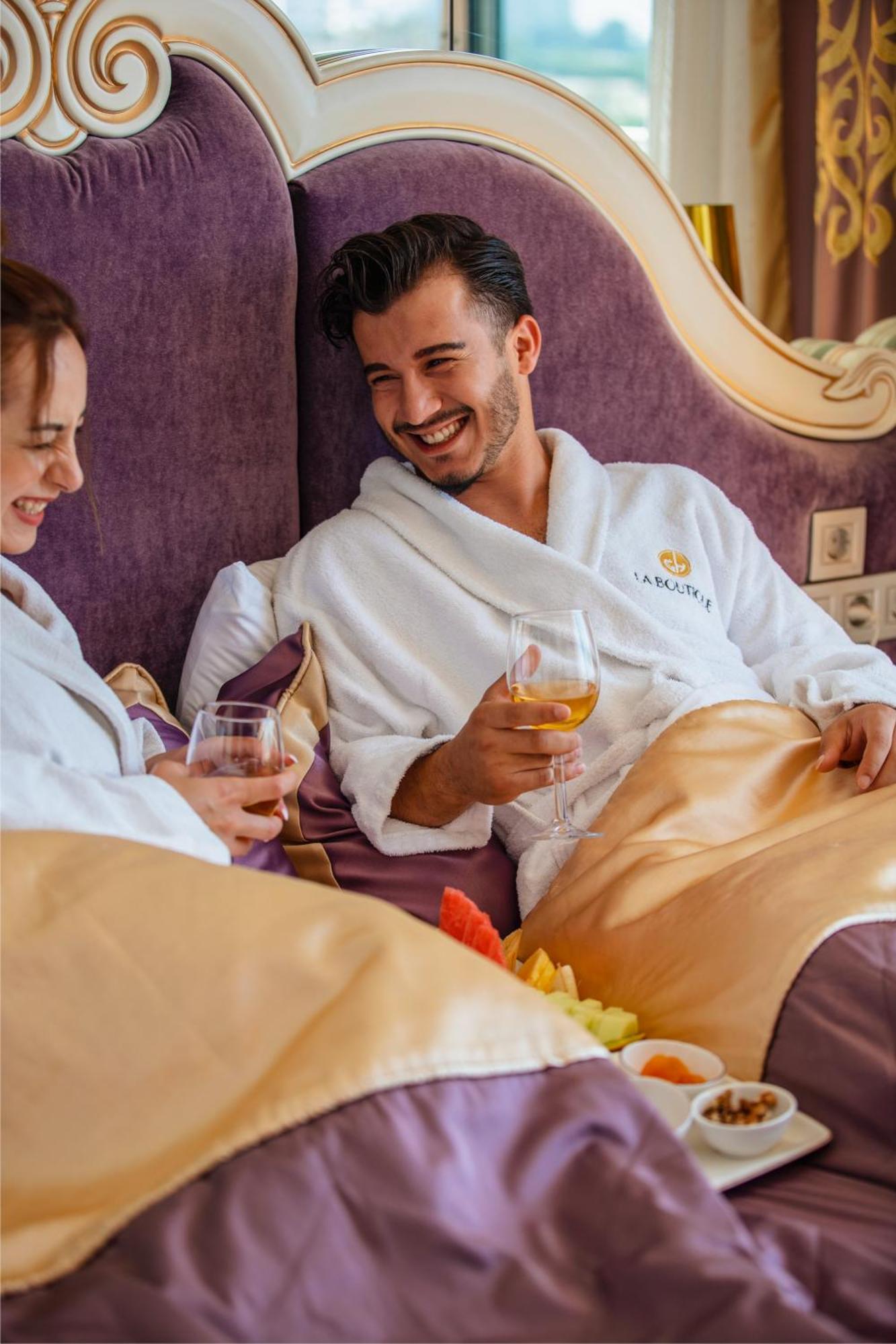 La Boutique & (adults Only) Hotel