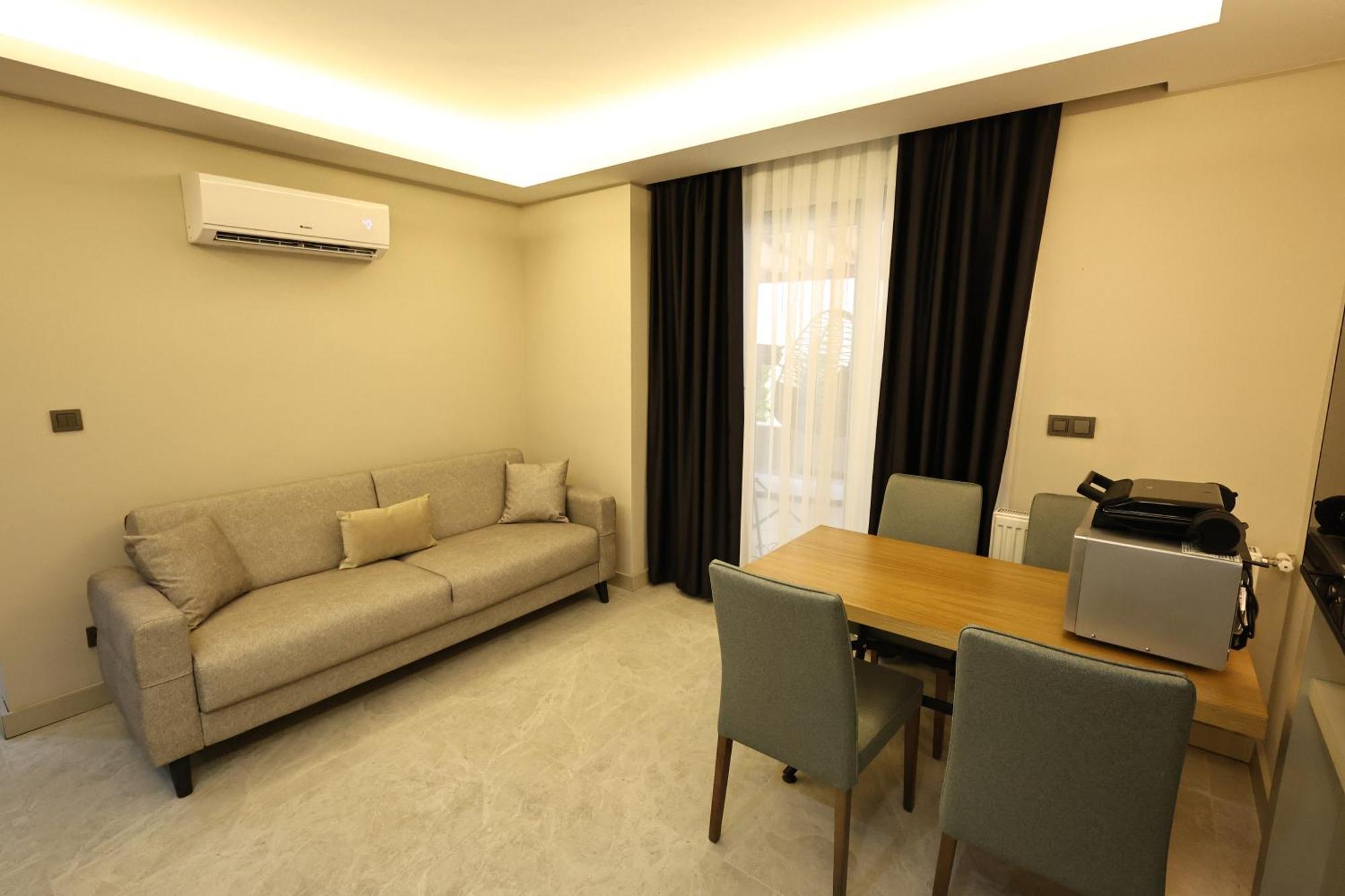 Livia Apart Otel 3*
