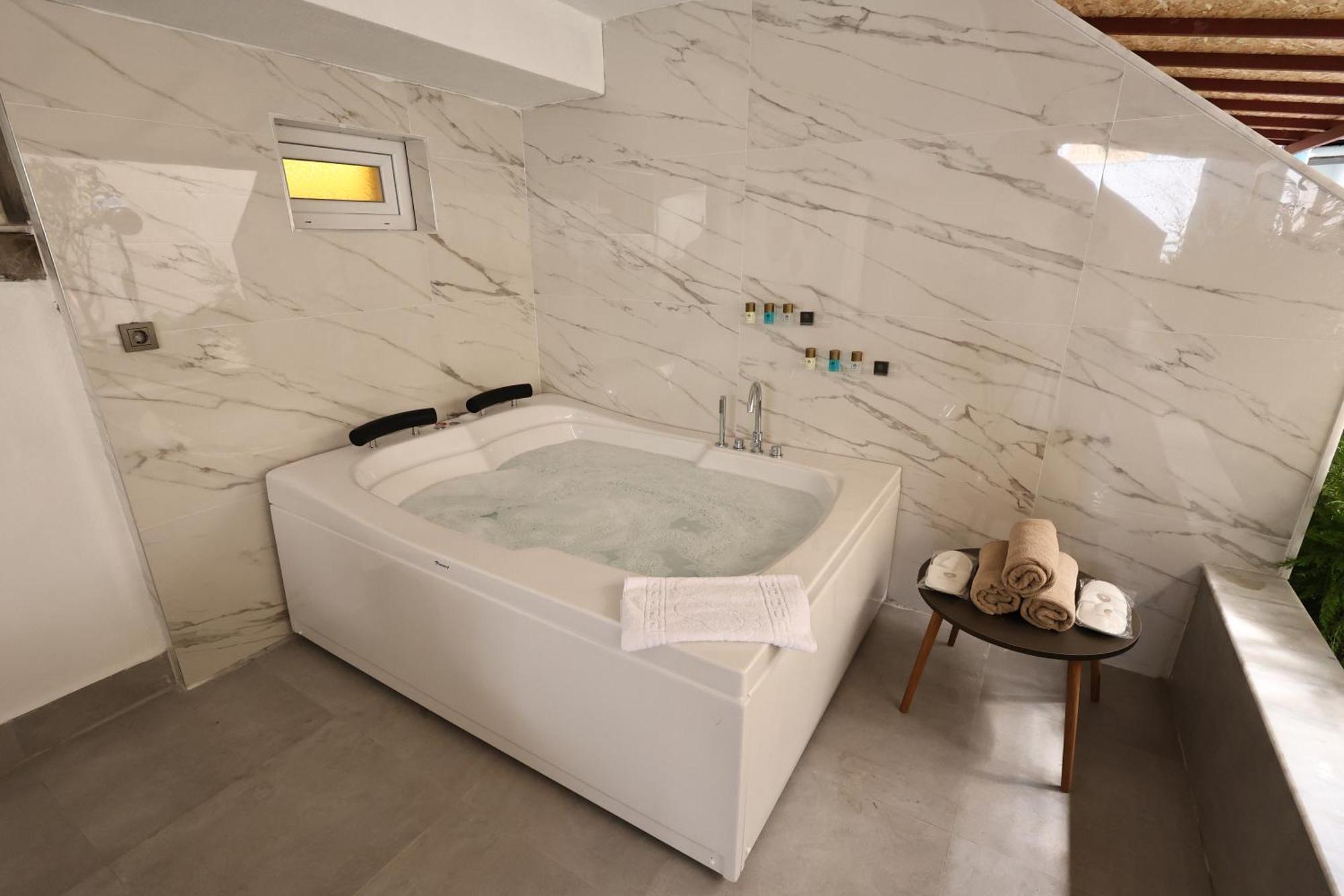 Livia Apart Otel Antalya