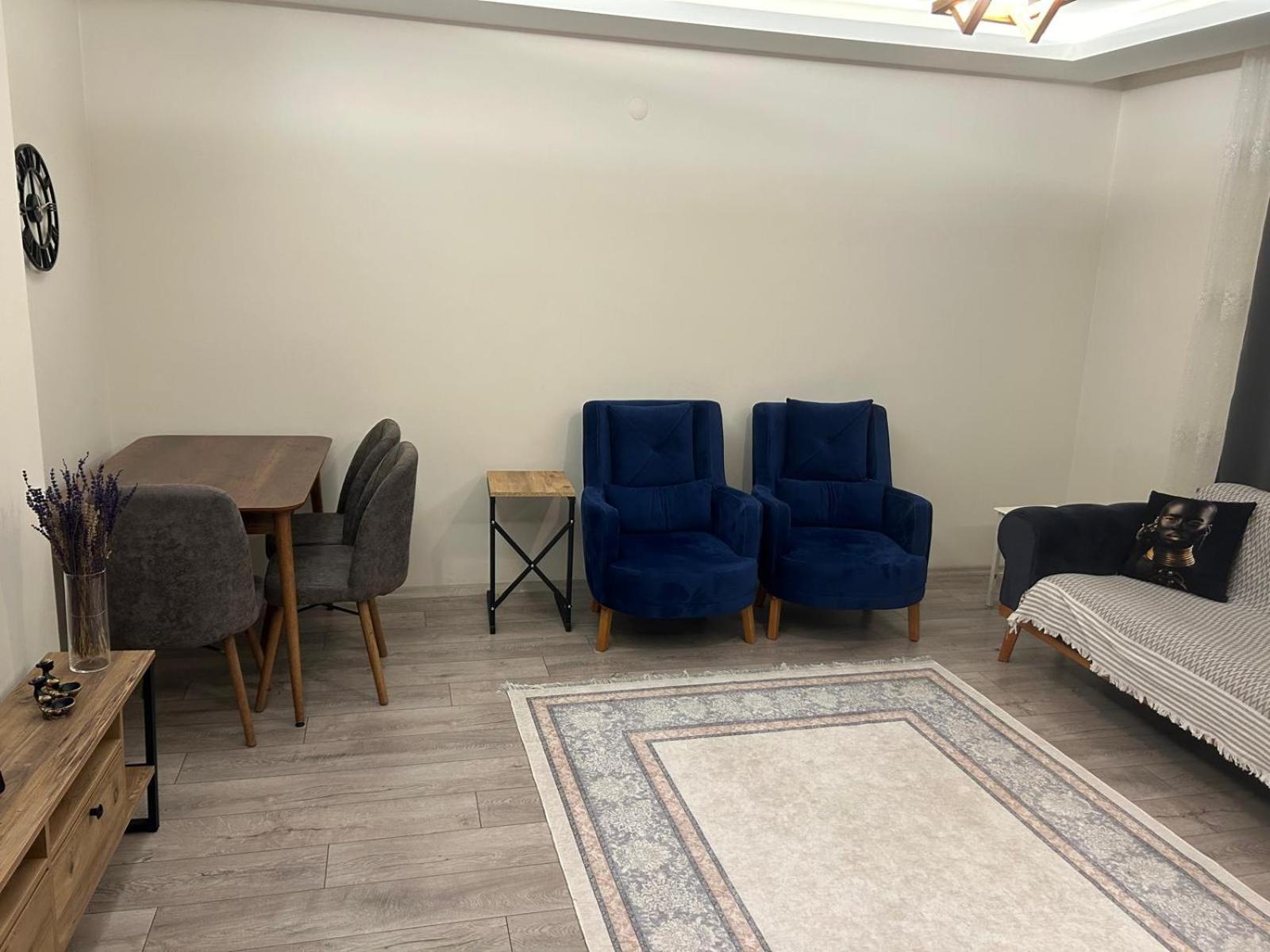 Kisaer Apartment