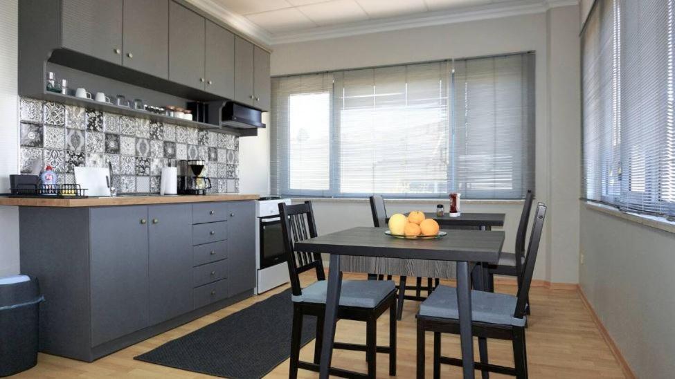 Apartment Close To Airport With 2 Bedroom Antalya