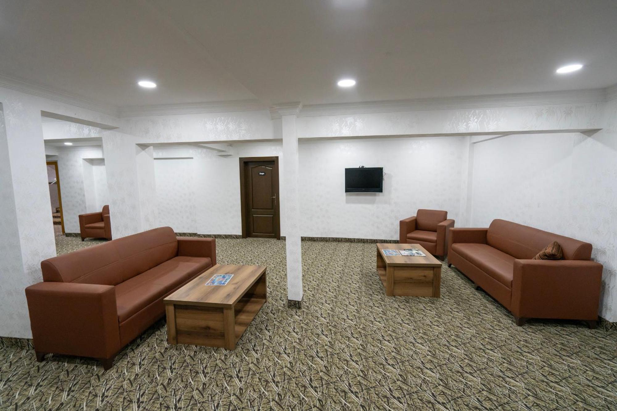 Otel Marka 2*