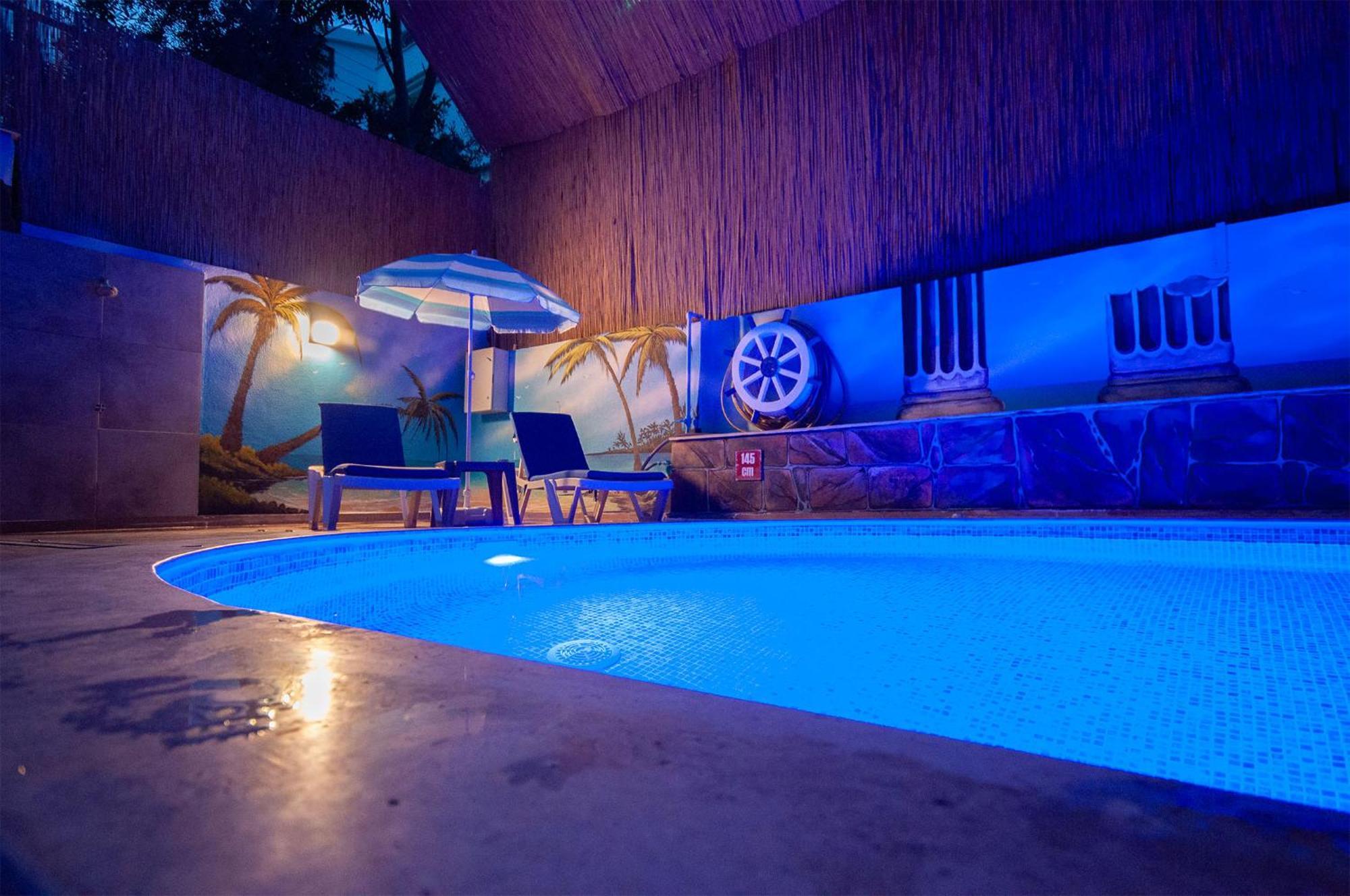 Microyal Otel