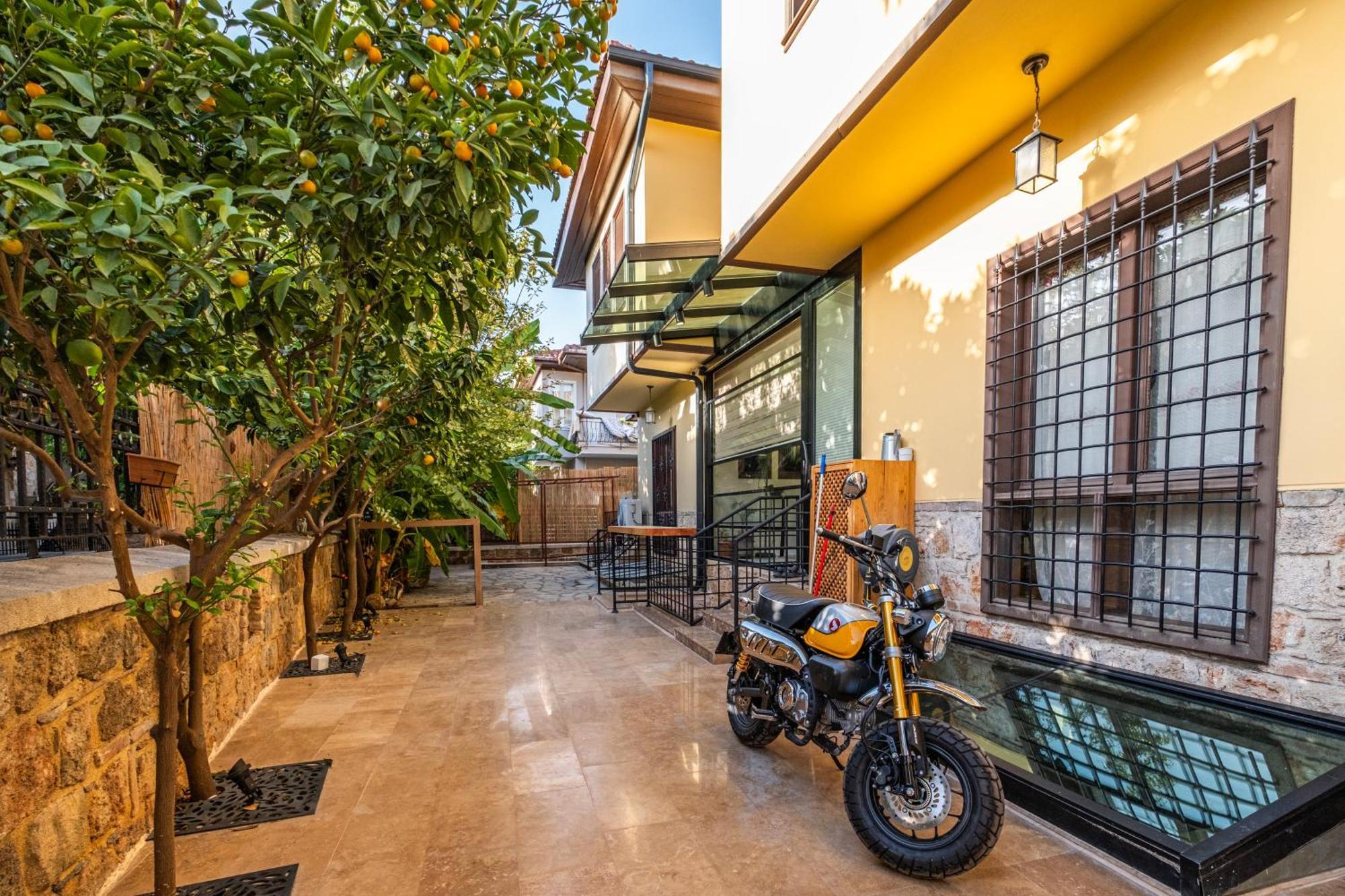 Saye House Aparthotel