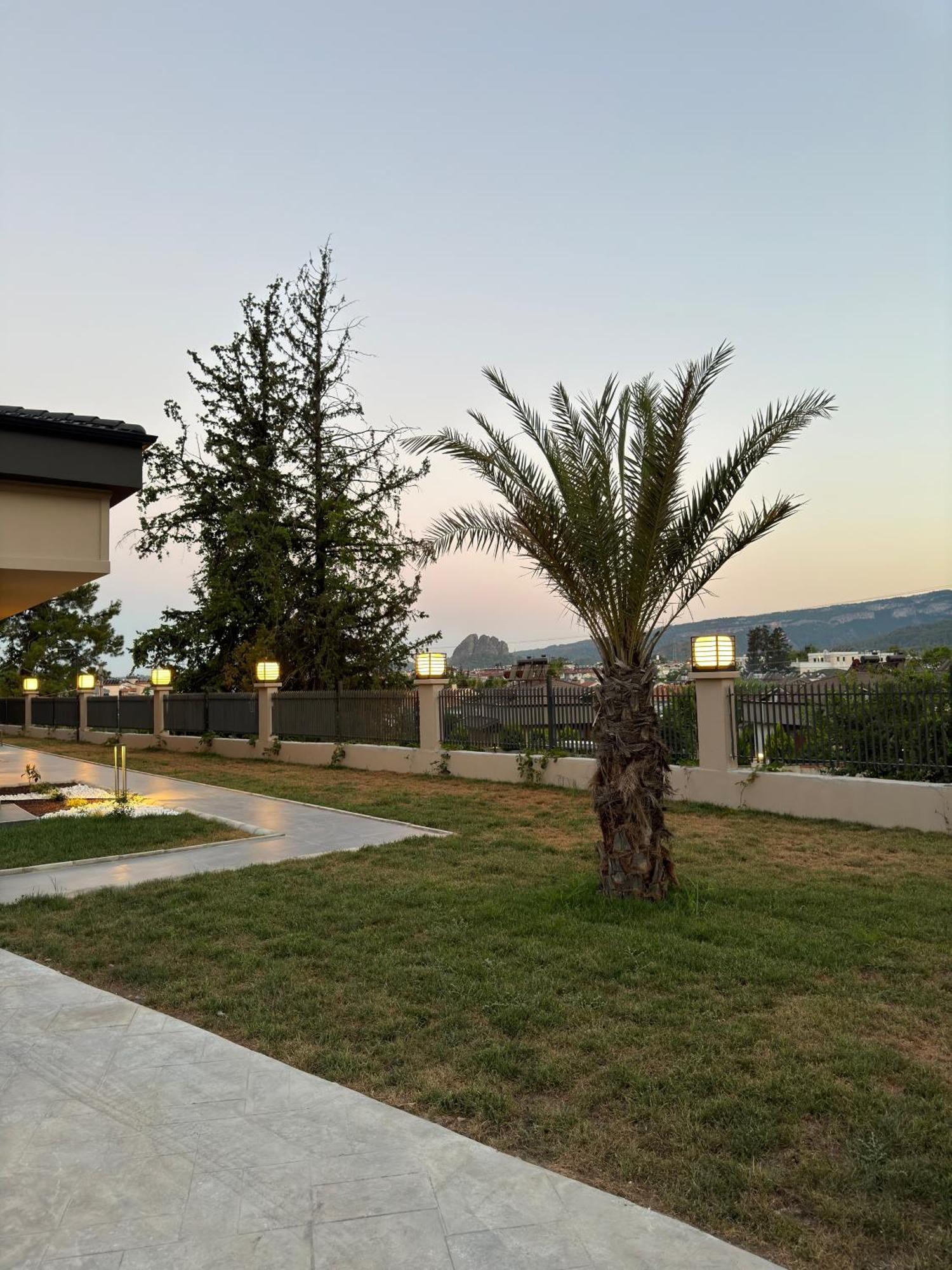 Minta Hills Kemer