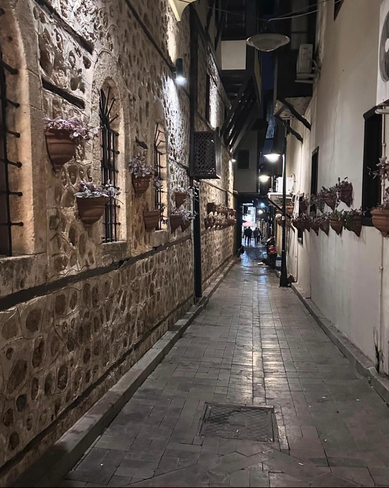 Ozzy Homes Muestakil Bahceli Muethis Aparthotel Antalya