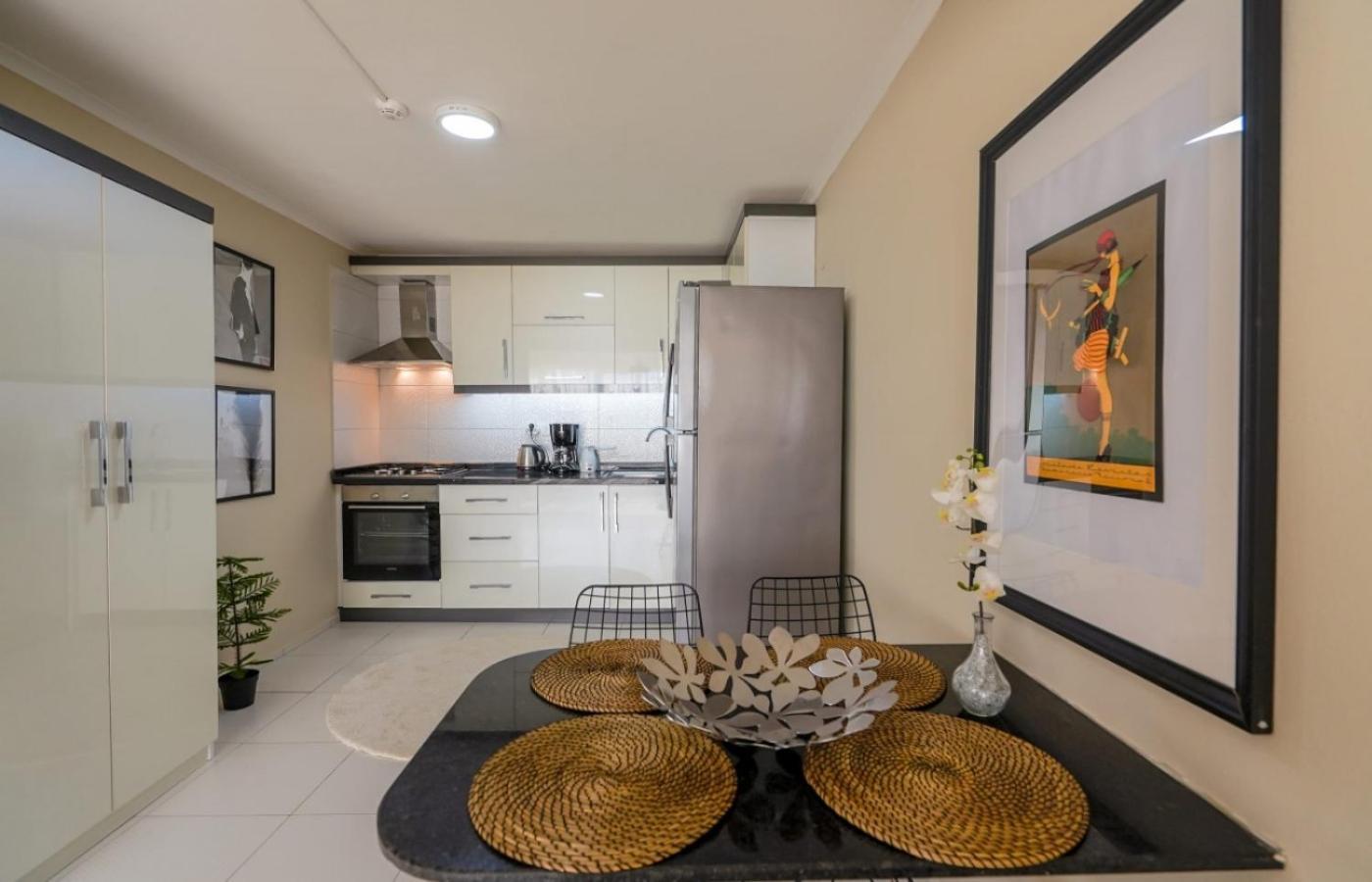 Chic Flat Near Hadrian's Gate Antalya