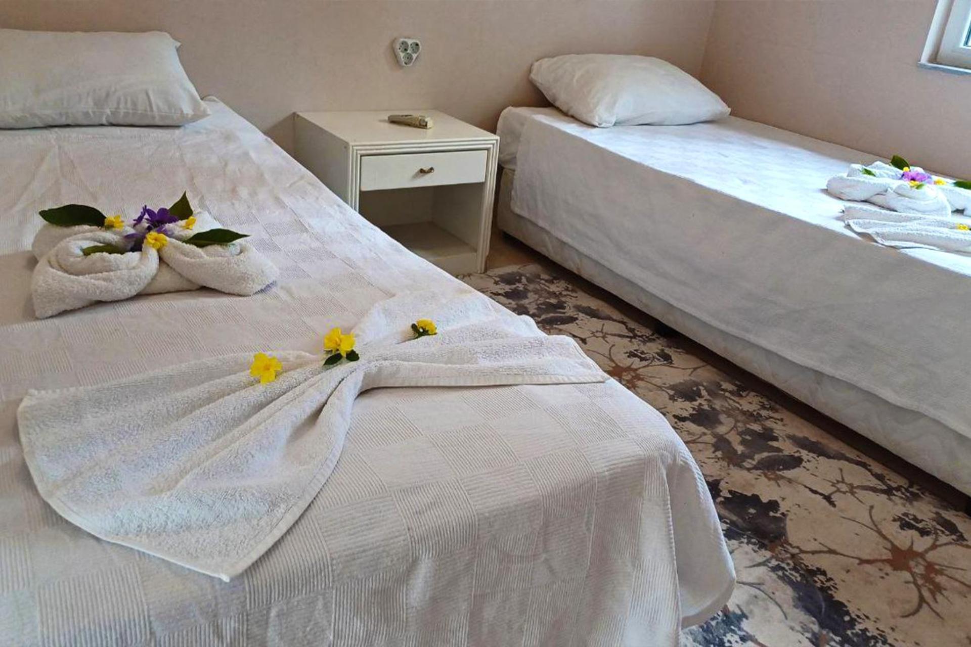 Angels Garden Hotel *