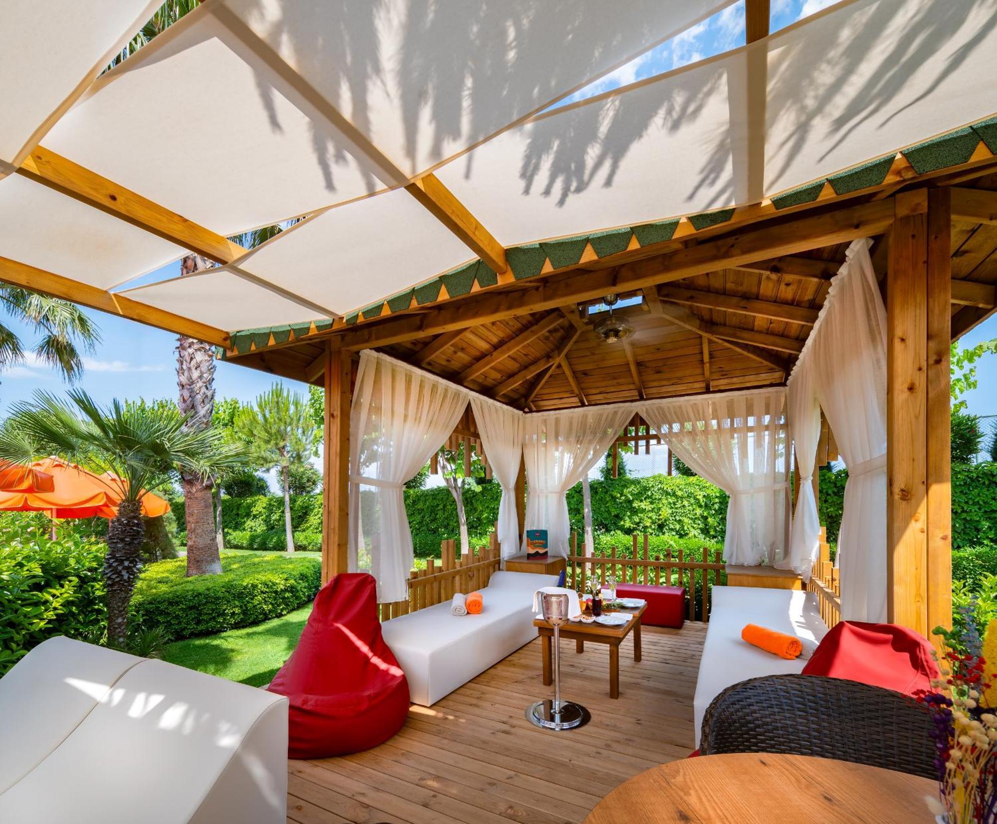 Trendy Lara Hotel 5*
