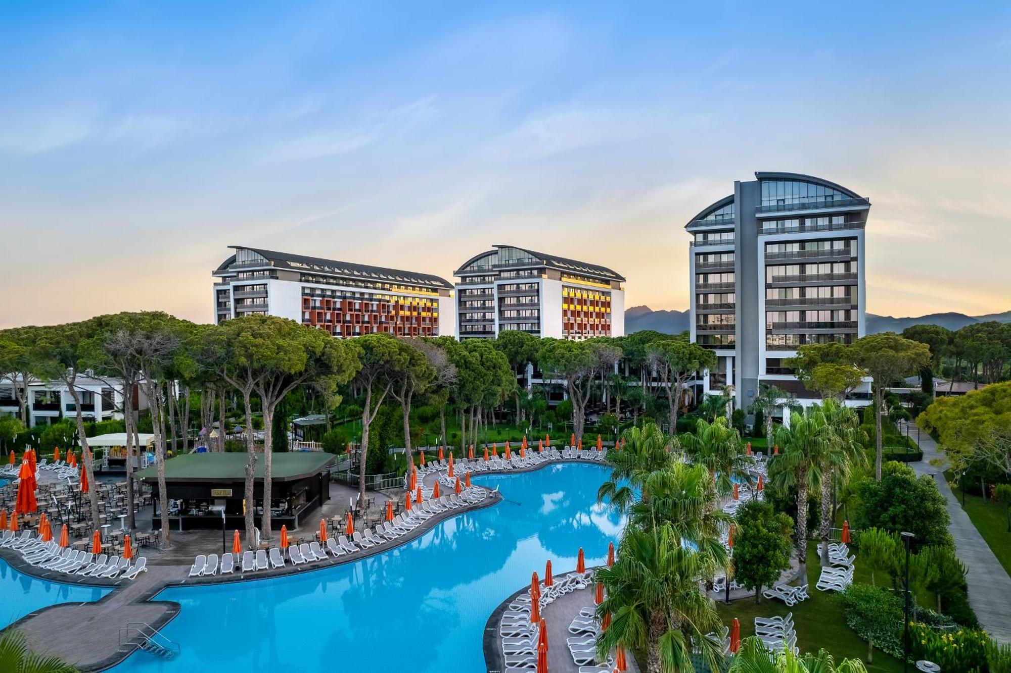 Hotel Trendy Lara 5*