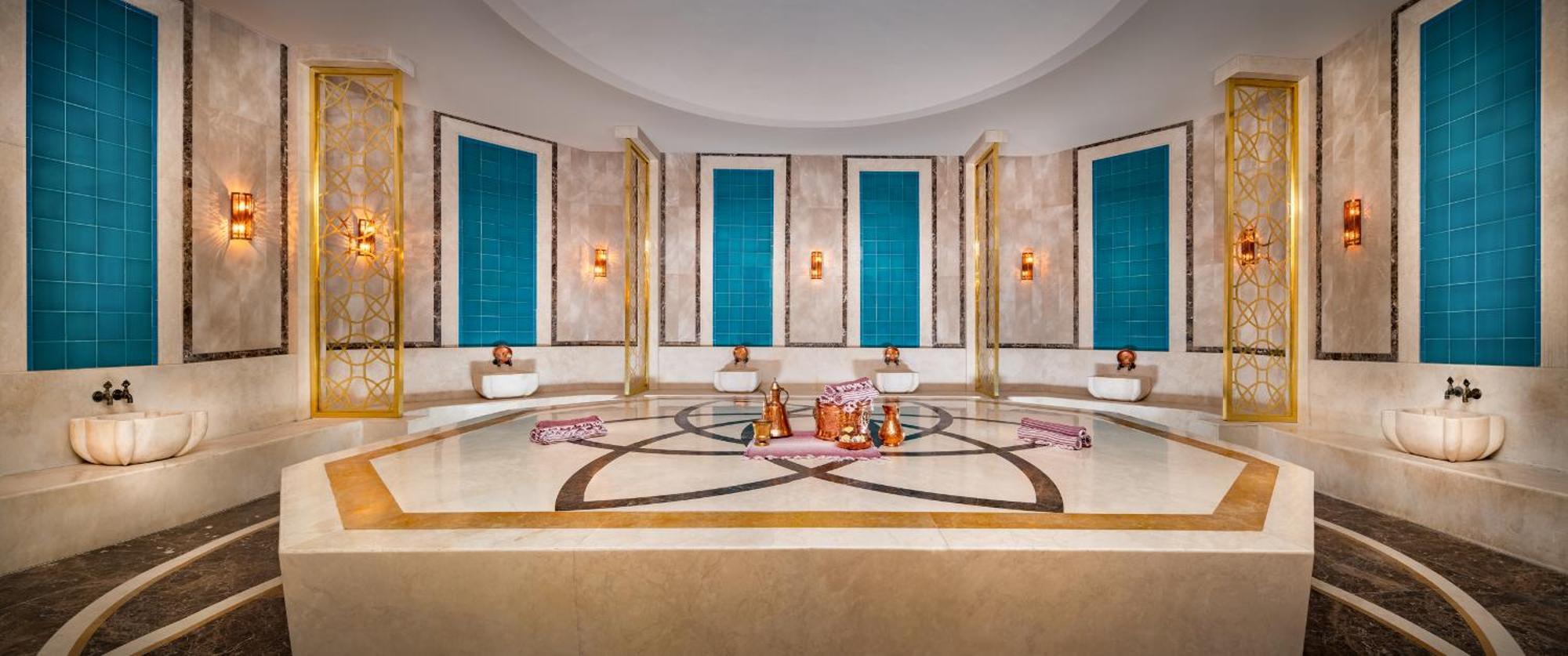 Trendy Lara Hotel