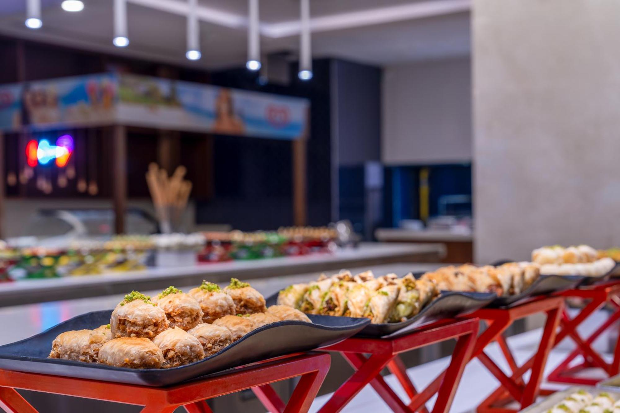 Trendy Lara 5* Antalya
