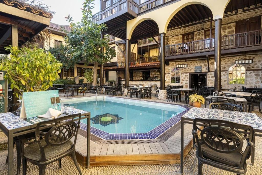 Homestay Spectacular Penthouse With Terrace Near Hadrian's Gate *