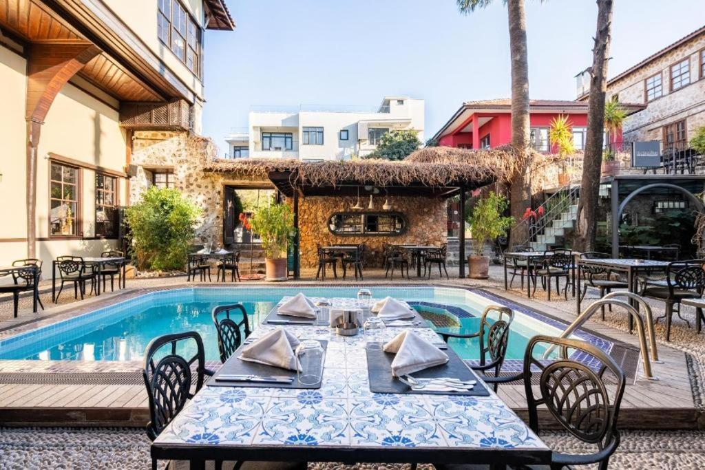 Homestay Spectacular Penthouse With Terrace Near Hadrian's Gate *